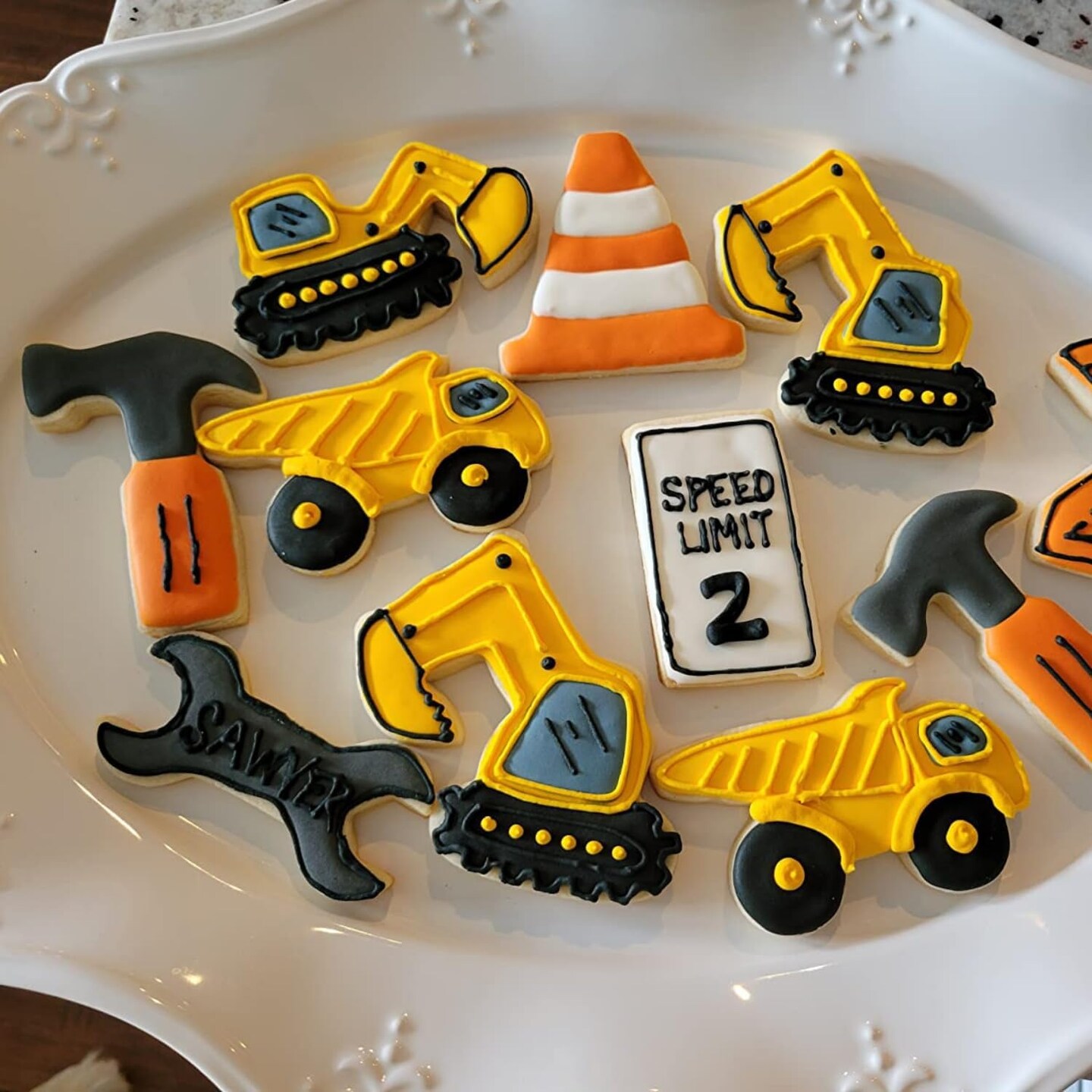 Construction Vehicles Cookie Cutters Set-5 Piece-Truck, Dump, Tractor, Car and Digger-Biscui Cookie Cutters Molds for Kids Party