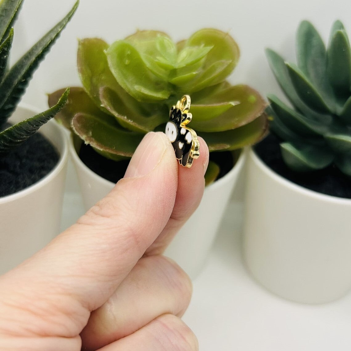 1, 4, 20 or 50 Pieces: Black Enamel Cow Charms