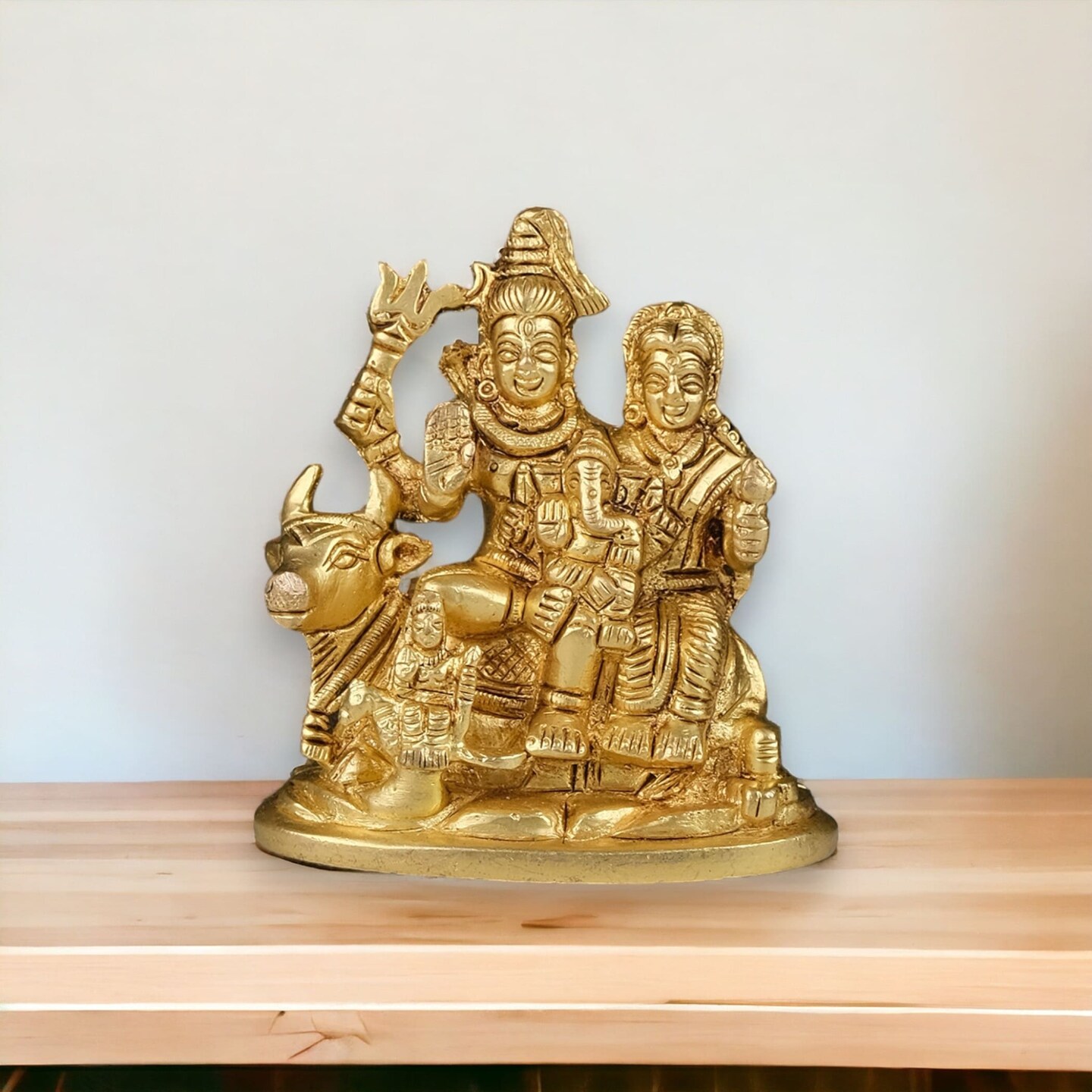 Brass Shiv Parivar Idol Statue Hindu God Shiva Parvati Ganesha Kartikeya Nandi Family Murti Sculpture - Pooja Home Temple Mandir Decor - Decorative Showpiece Housewarming Gift (3.7 Inches)