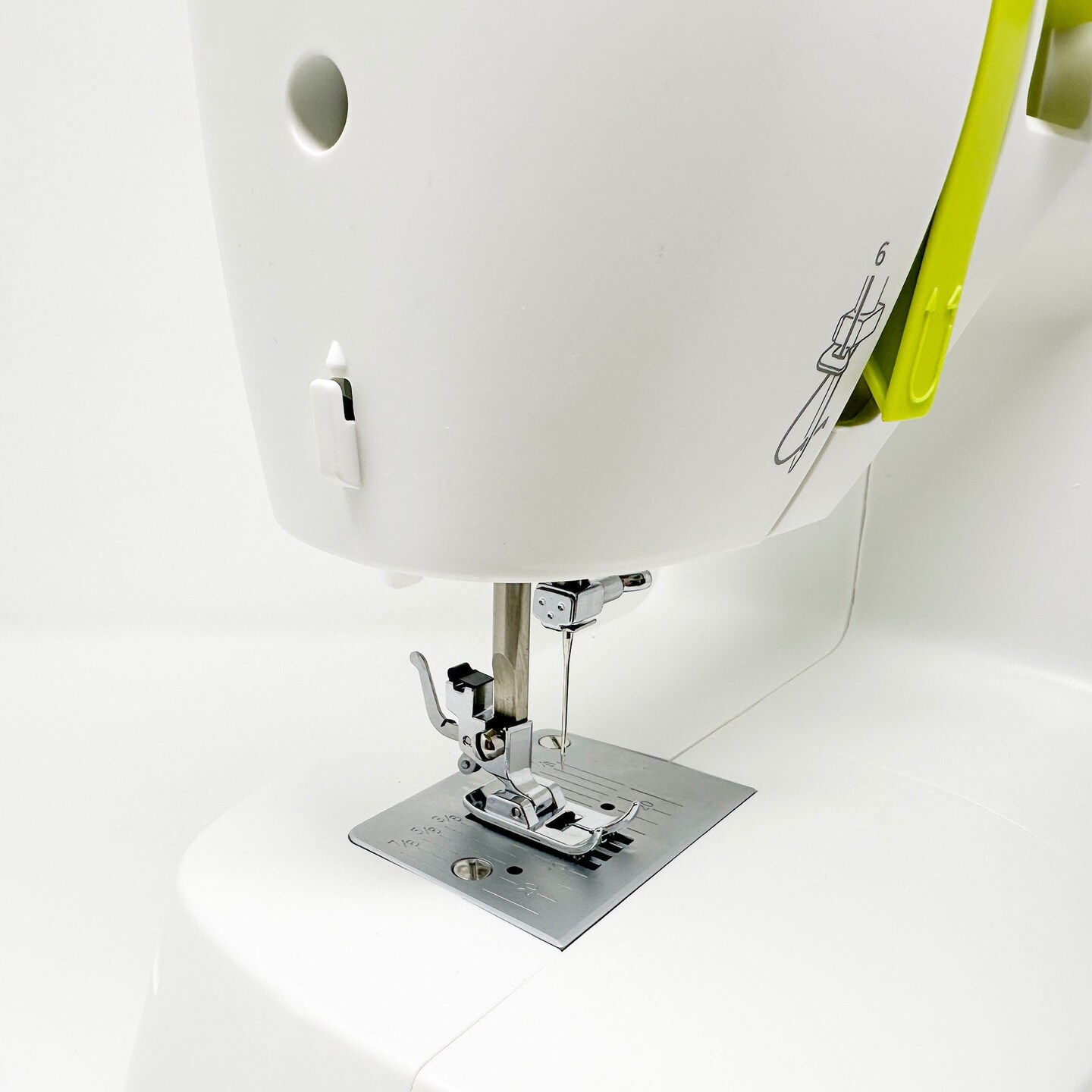 NECCHI K408A Sewing Machine