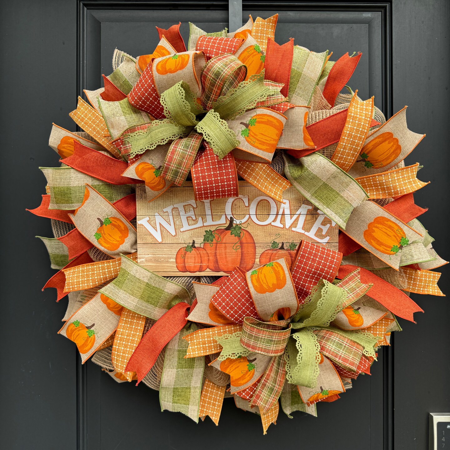 Welcome Fall Pumpkin Wreath for Front Door, Autumn Mesh and Ribbon ...