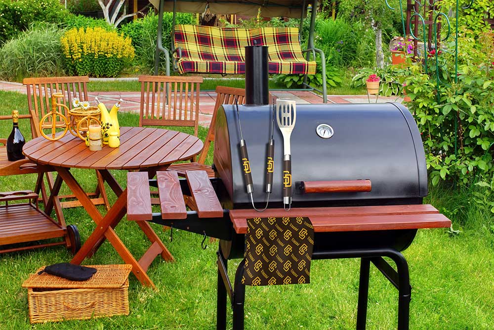 MLB 3-Piece BBQ Utensil Set 17.25 6 11 x 18 Inches