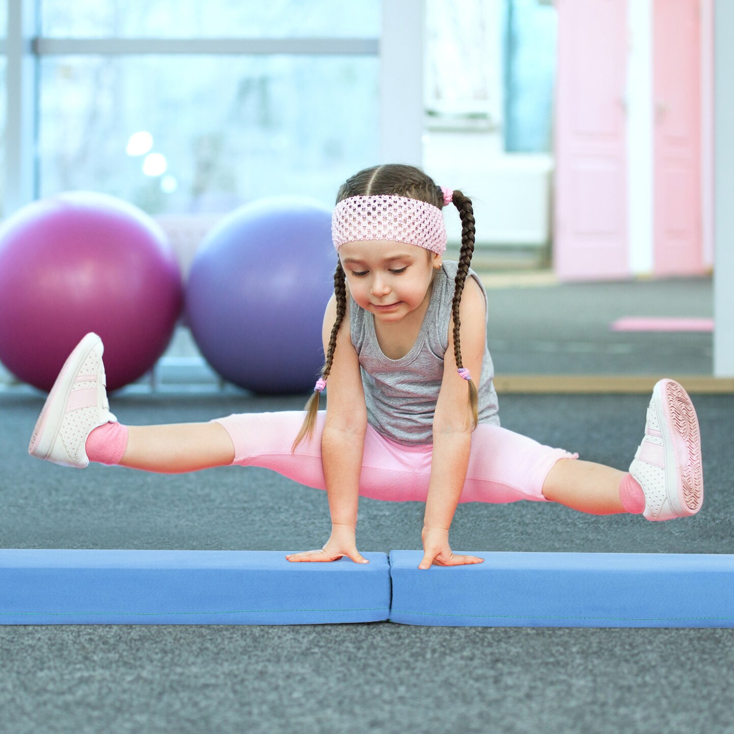7 Feet Folding Balance Beam with Removable Suede Cover Suitable for Improve All Skill Levels