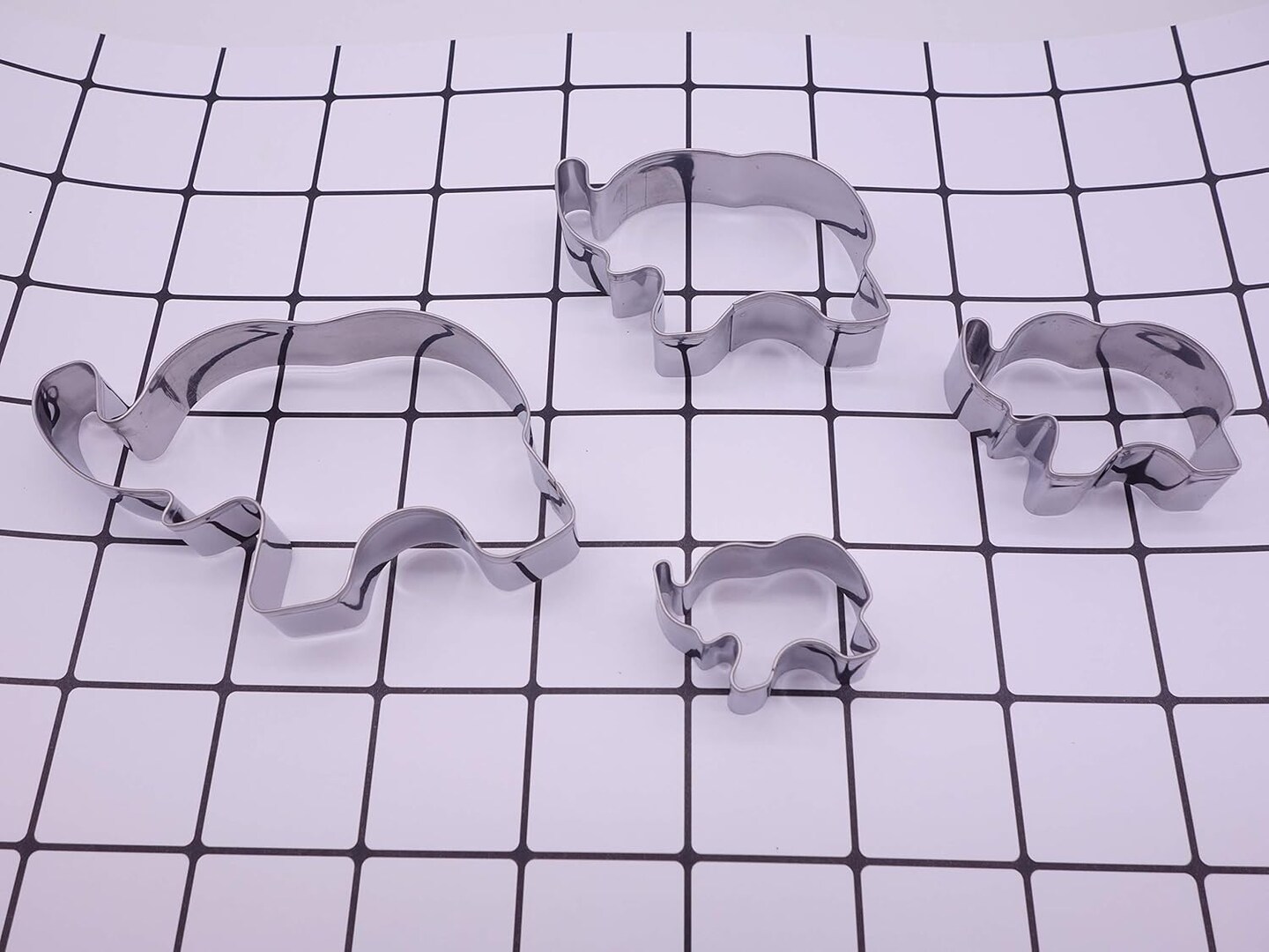 Elephant Cookie Cutter Set of 4 Counts Animal Biscuit Cutter Baby Shower Press Cookie Molds Stainless Steel Metal Fondant Cutter (Elephant Cookie Cutter)
