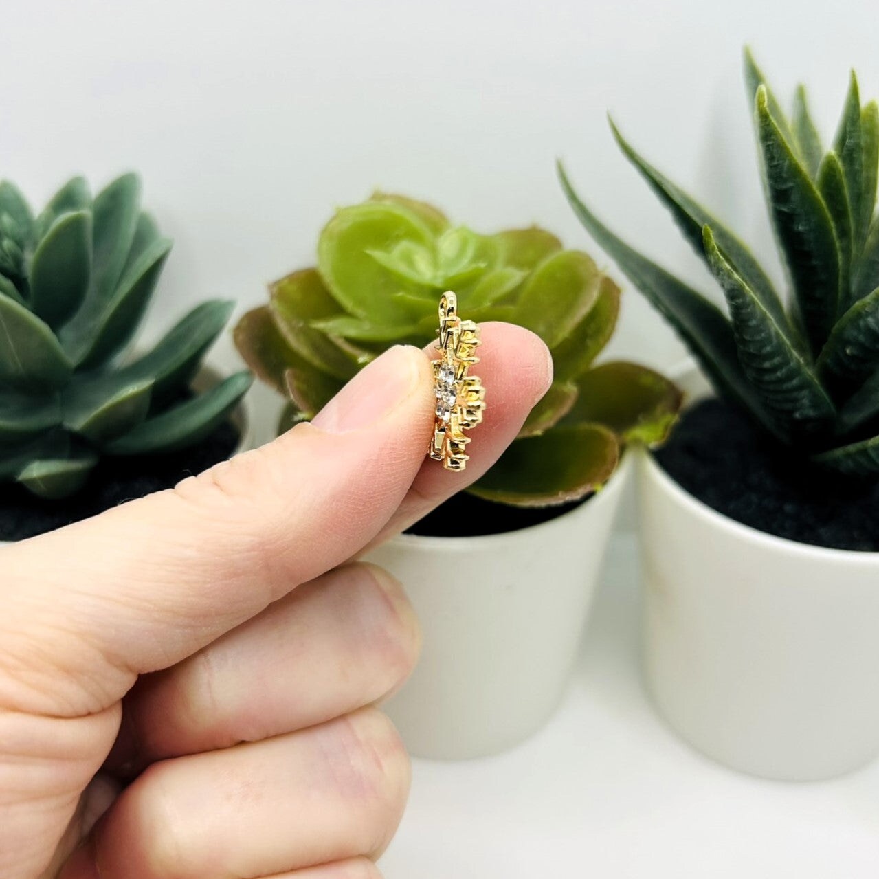 1, 4, 20 or 50 Pieces: Gold Toned Rhinestone Snowflake Charms