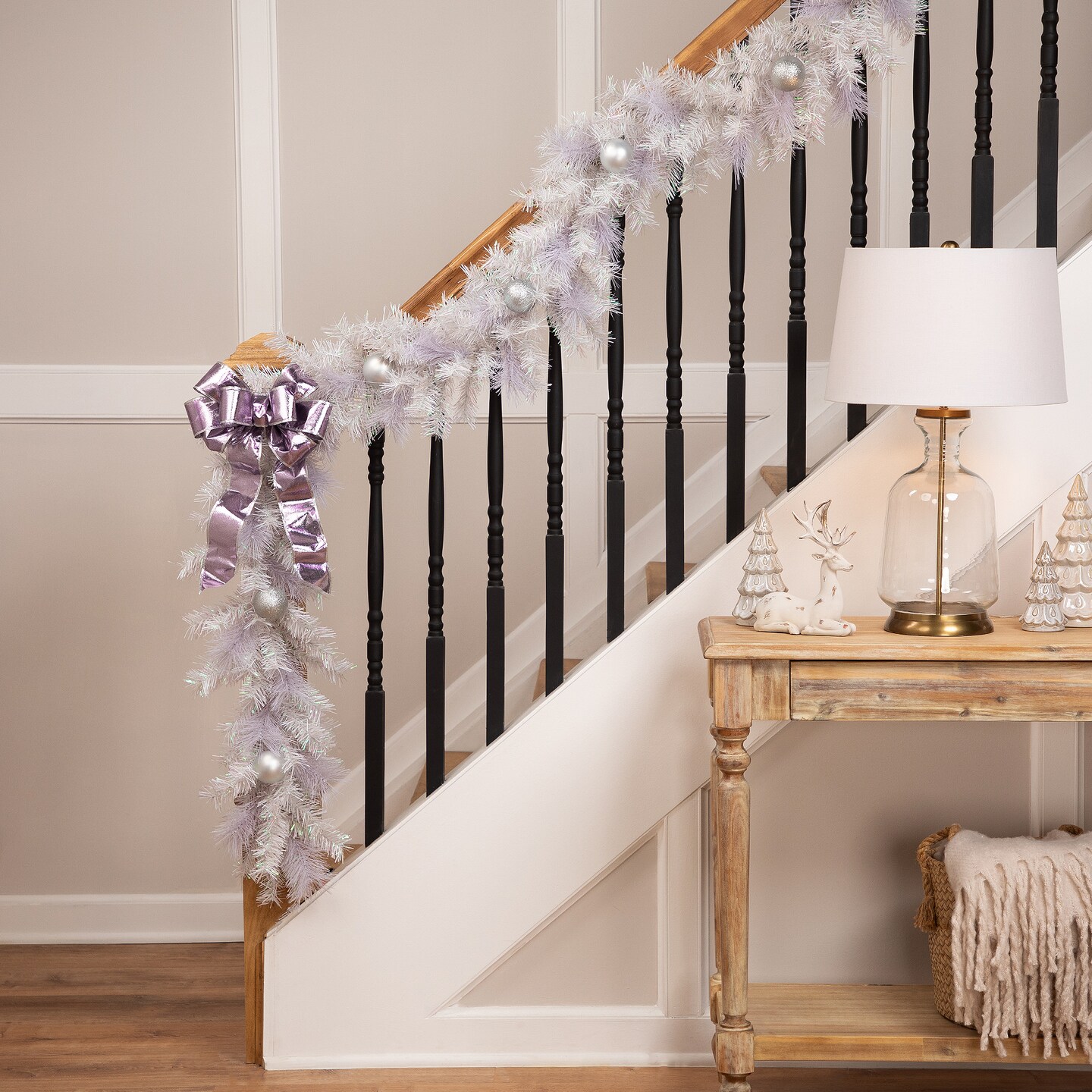 Northlight 9' x 10" Vermont White Pine Artificial Christmas Garland, Unlit