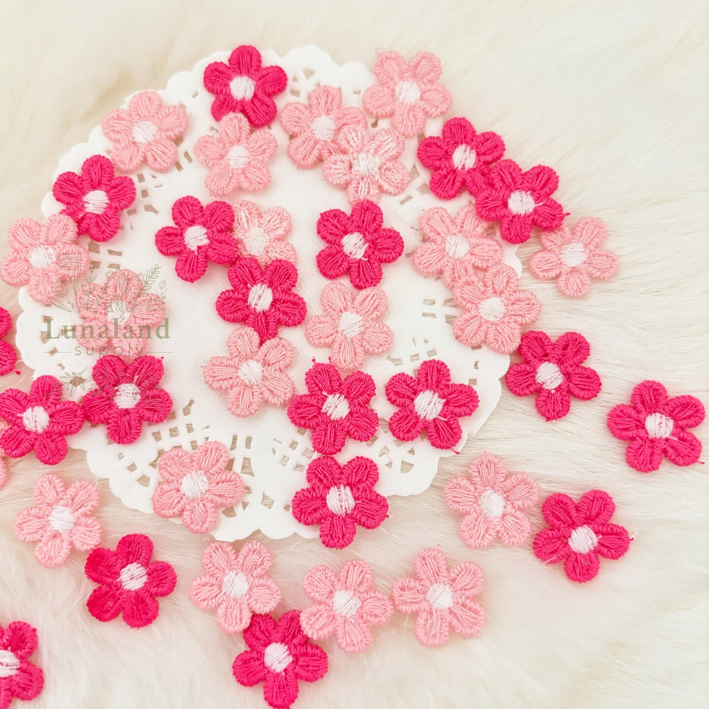 product name is Pink Mix Mini Daisy 15mm 20pcs, Sakura Flowers, Embroidery Applique Sew on, Flower Patch, Needle Craft Supply, Tiny Pink Cherry Blossom