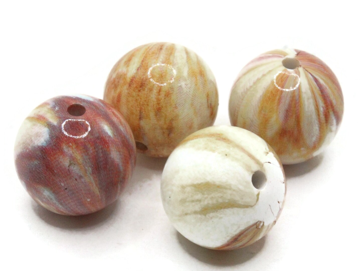 4 20mm Off White with Red and Brown Stripe Vintage Lucite Round Beads