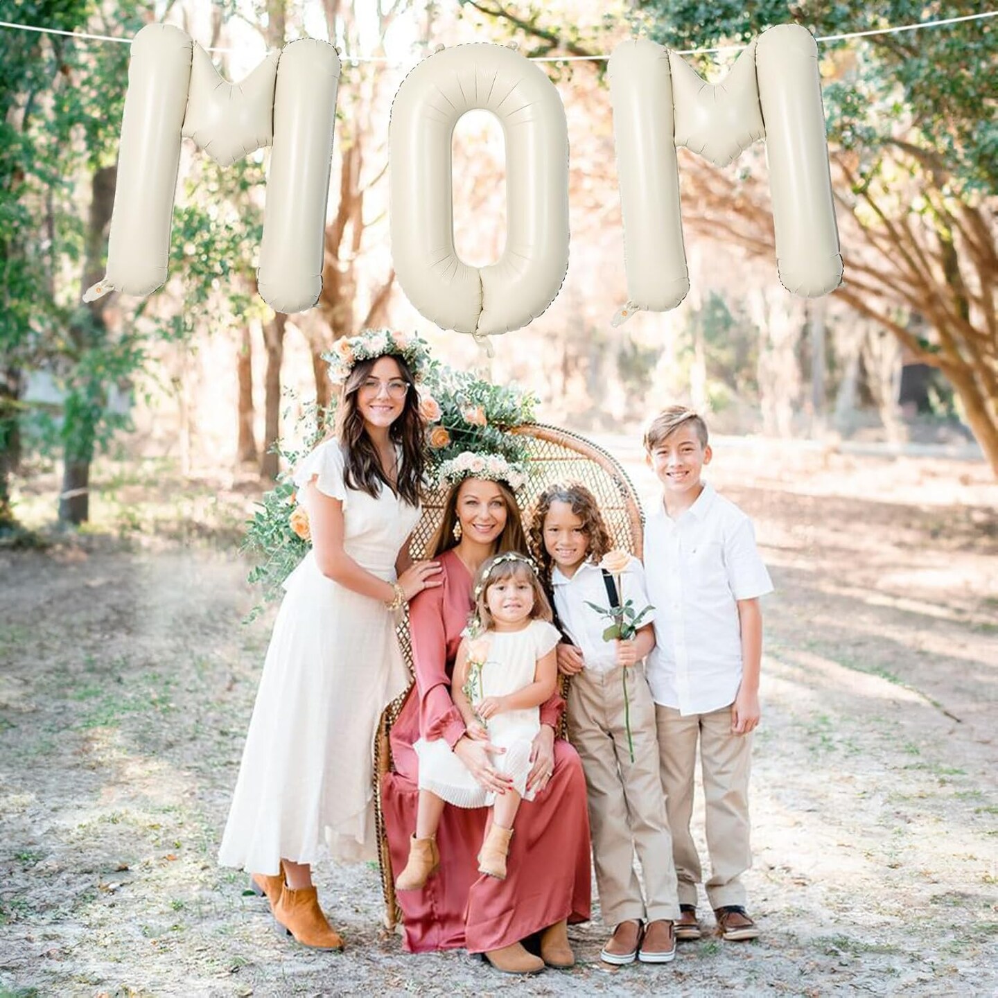 40 Inch Beige Mom Balloons for Mothers Day Decorations, Large Cream Mother&#x27;s Day Mylar Foil Balloon Letter, Ivory White Sand Mom Alphabet Sign for Mama Birthday Baby Shower Party Decor Supplies