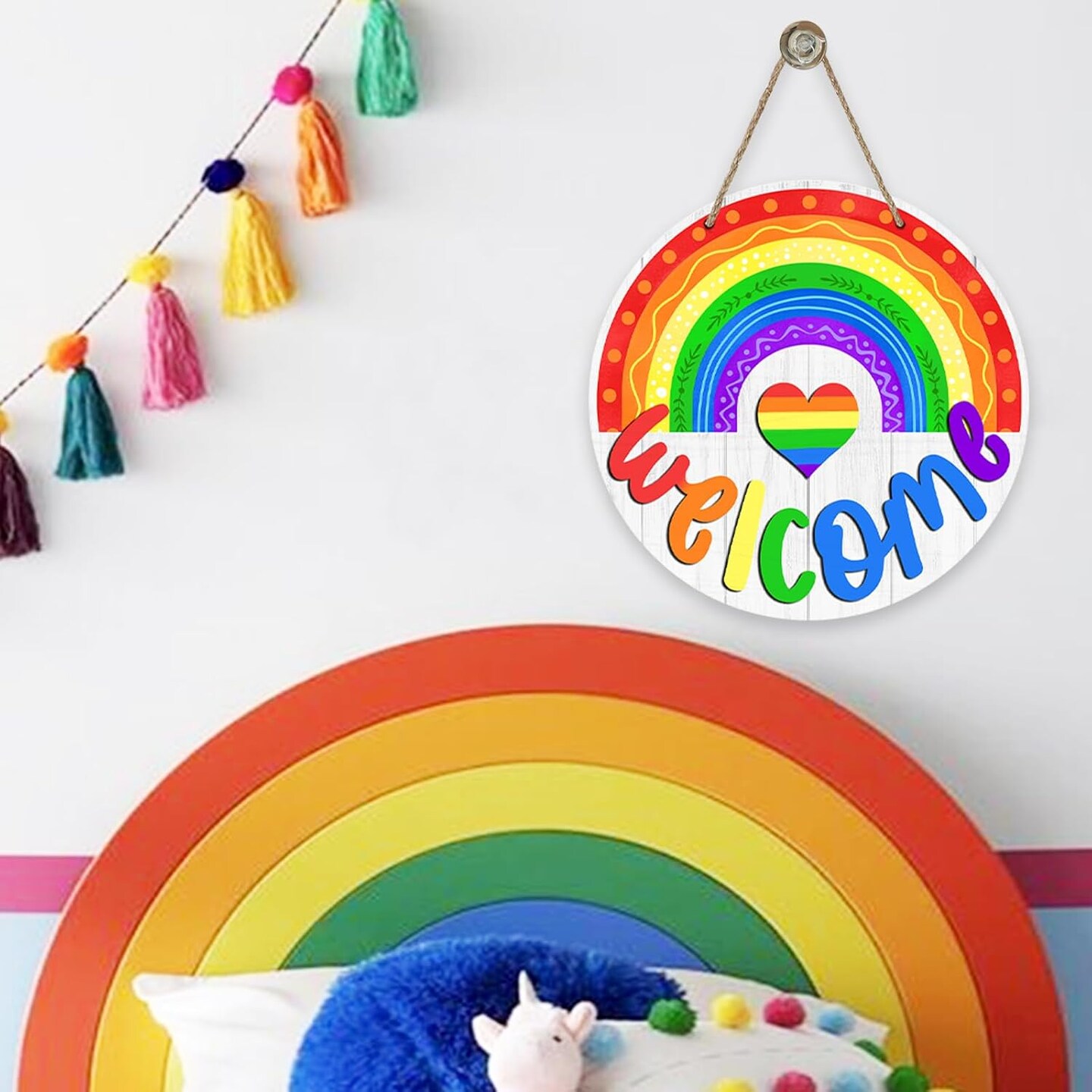 Welcome Rainbow Love Heart Front Door Sign, LGBTQ Wood Door Hanger Pride Month Outdoor Outside Porch Decor, Gay Lesbian Bisexual Pansexual Farmhouse Wooden Wreath Indoor Wall Hanging Decoration