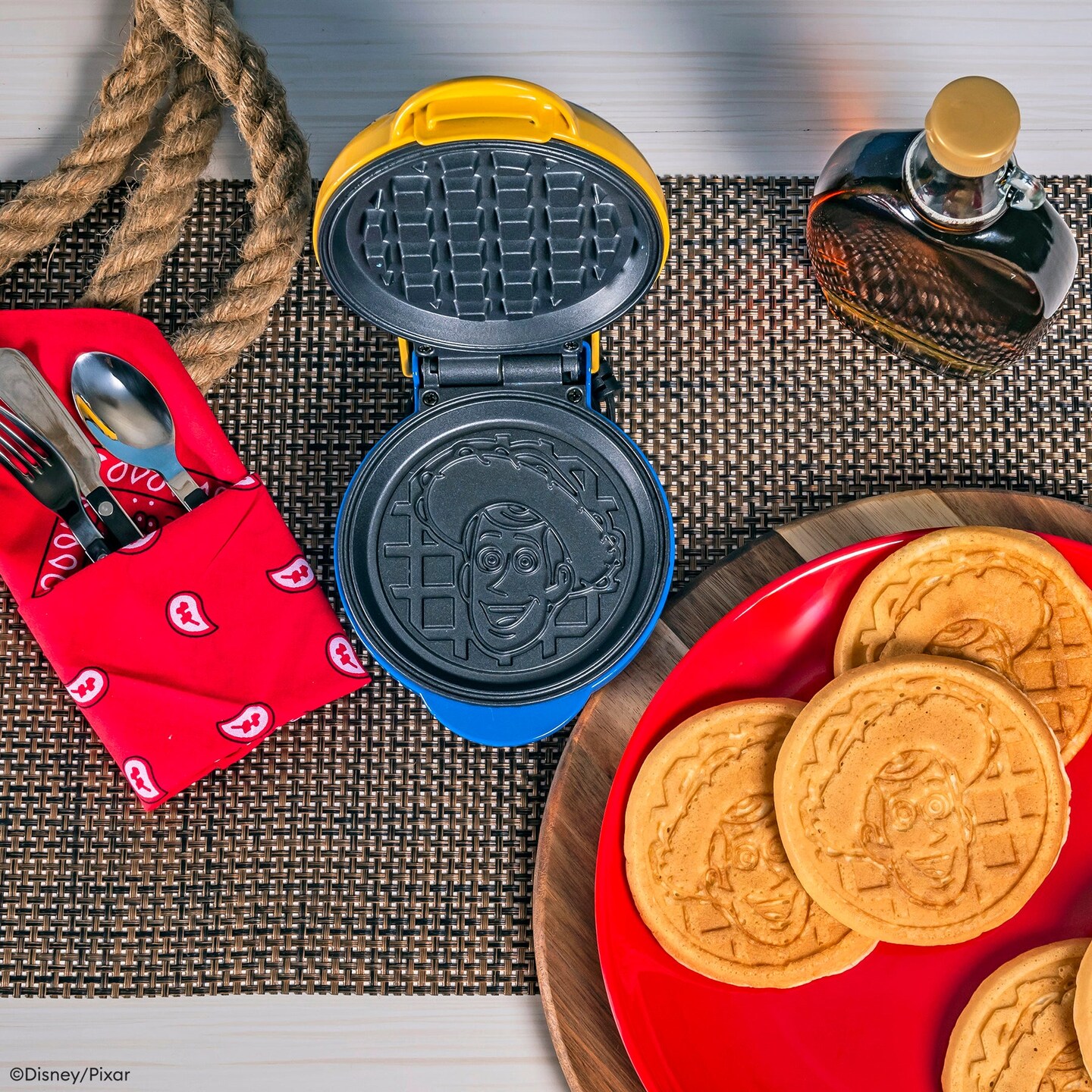 Uncanny Brands Disney Pixar Toy Story Woody Mini Waffle Maker