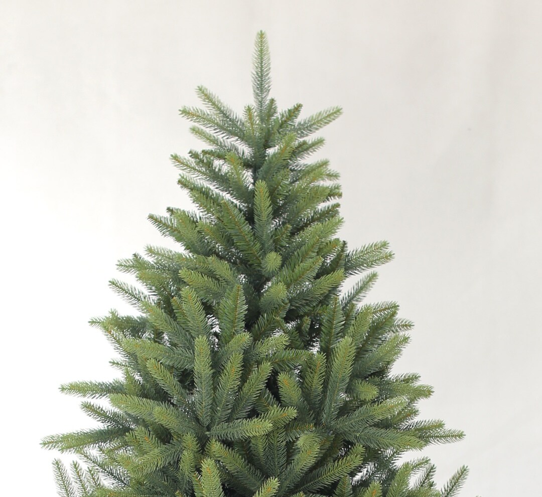 Artificial Christmas Tree - 7.5&#x27; Valley Spruce, Unlit - Holiday Tree
