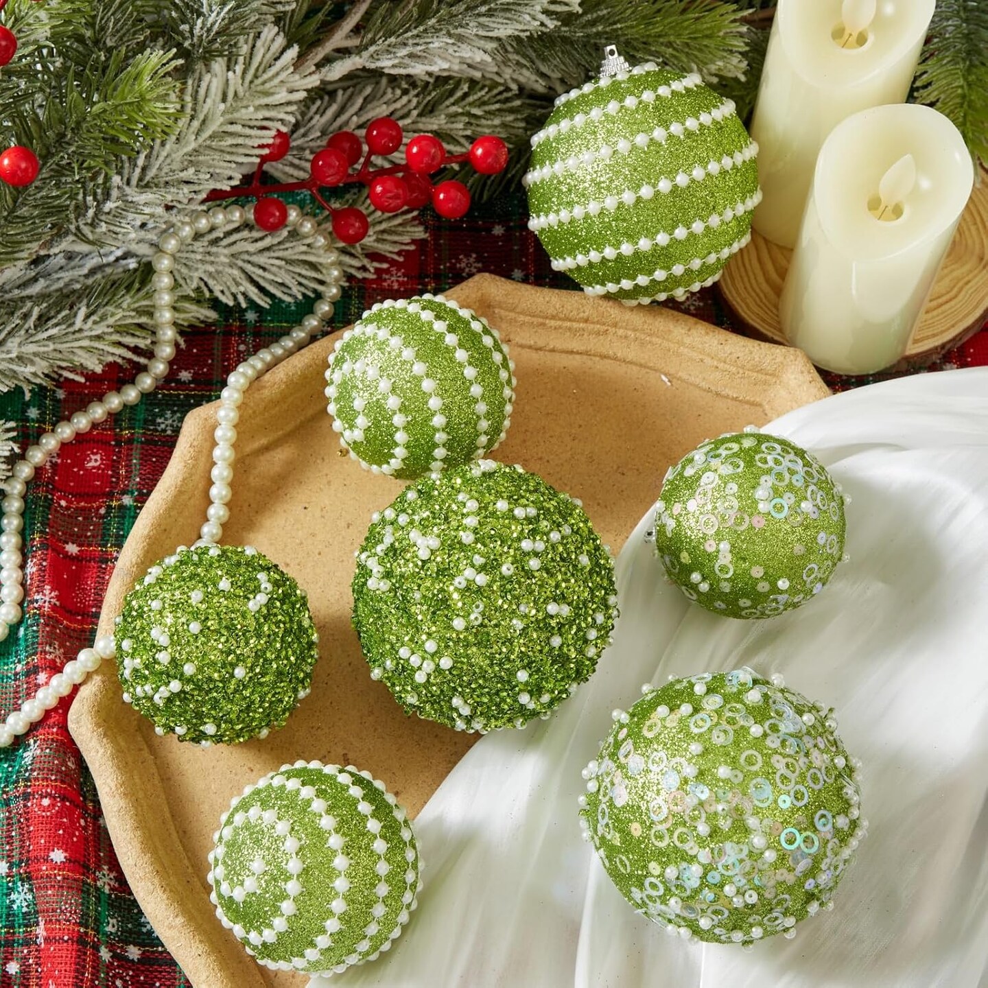 12CT Christmas Ball Ornaments, Green Christmas Ball Decorations Shatterproof Plastic Hanging Pearl Balls for Holiday Party(70mm/2.76&#x22;)