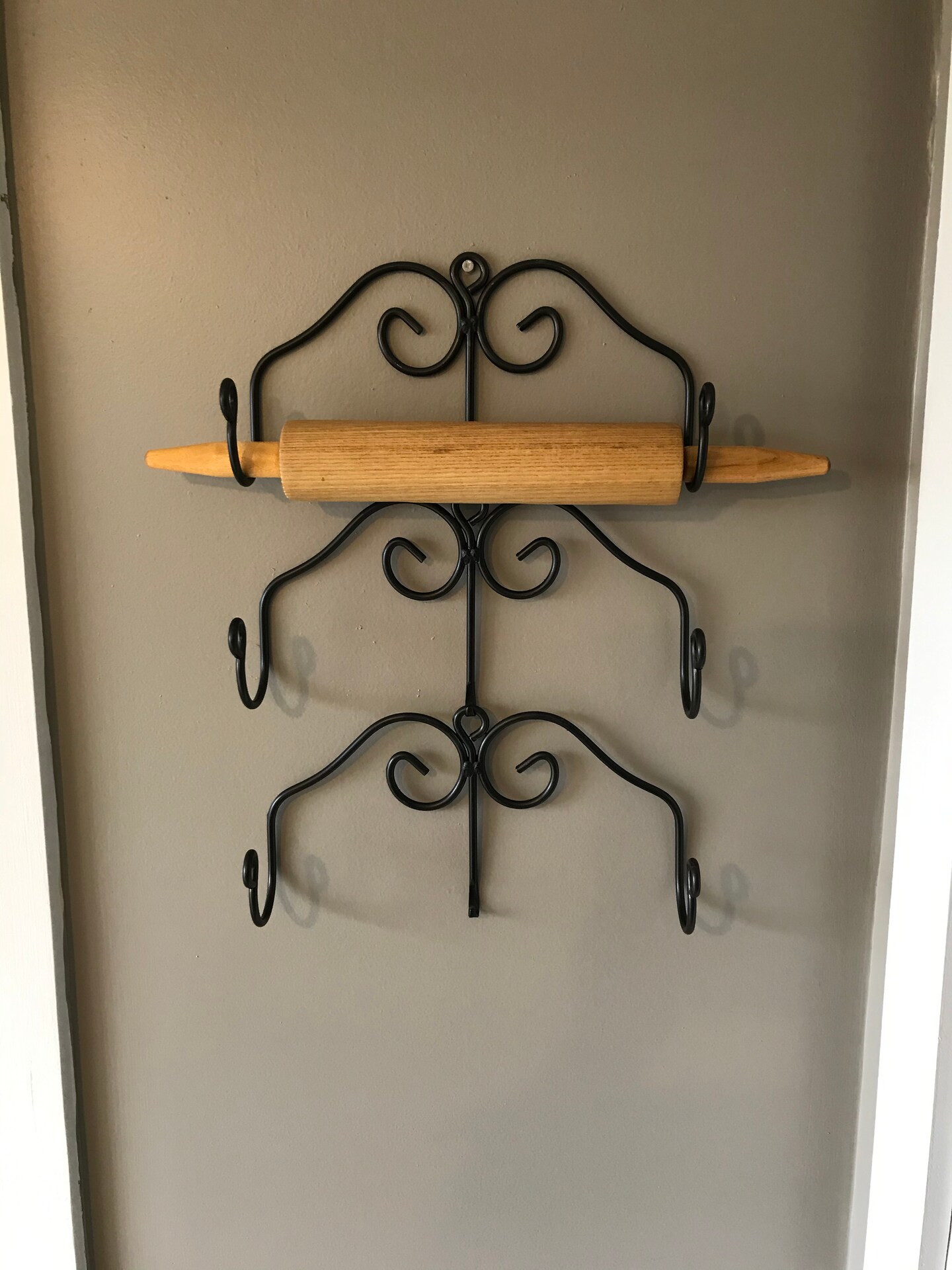 Custom North America Push Pin Map - Carved Wood Wall Art, image size:810x1080