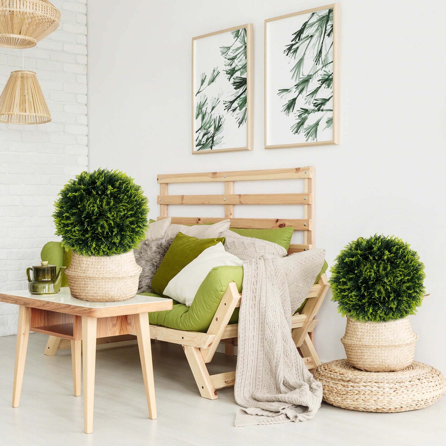 Costway 2 PCS 18&#x22;/20&#x22; Artificial Cedar Topiary Balls Sun-protective Round Greenery Bushes