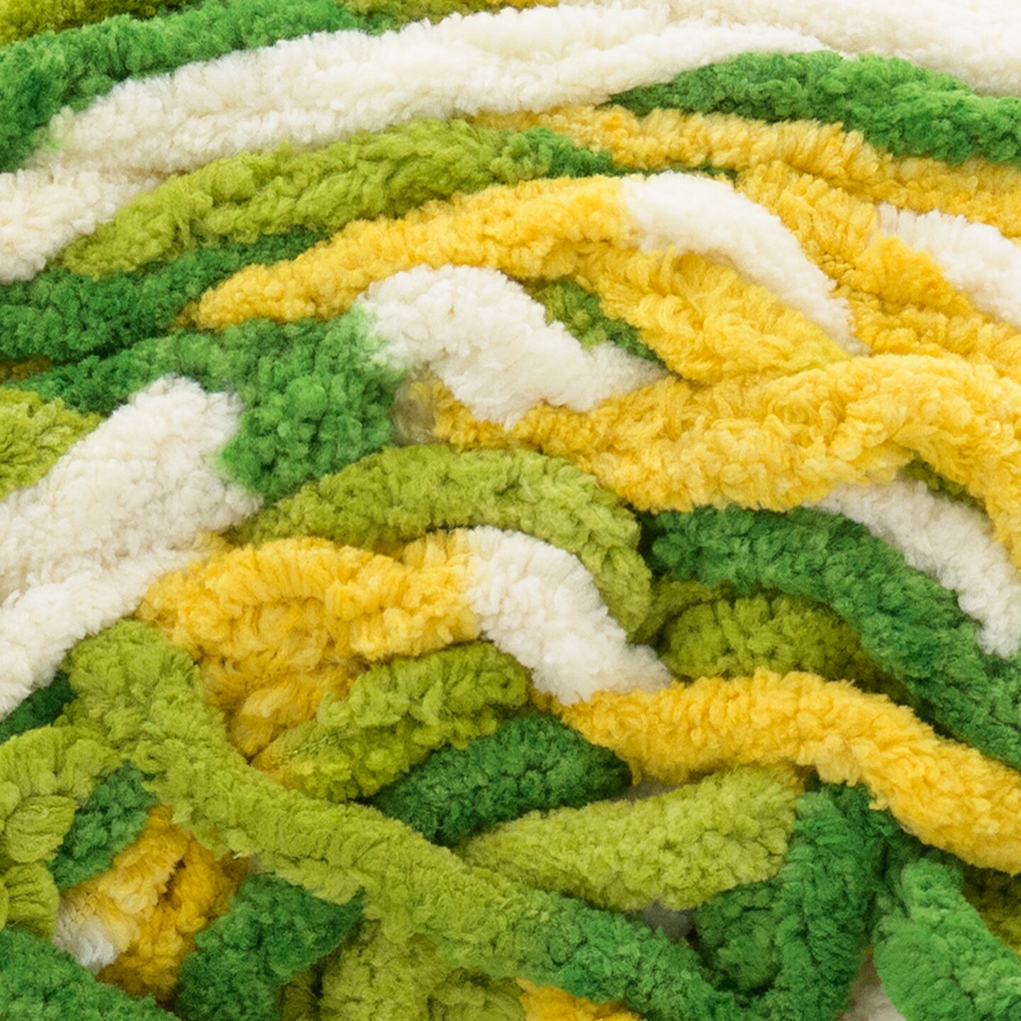 Lion Brand Yarn Cover Story Lucky Clover Super Bulky Polyester Multicolor Yarn 1 Cake