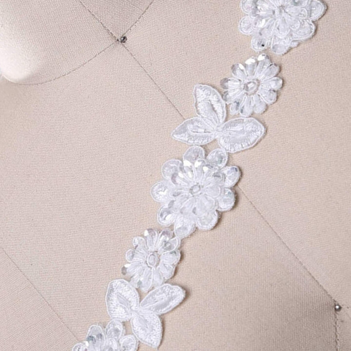 (1/2 yard) 18 Inch Ivory Lace Trim Beaded 3D Flower Leaf Bridal Sewing Embellishment