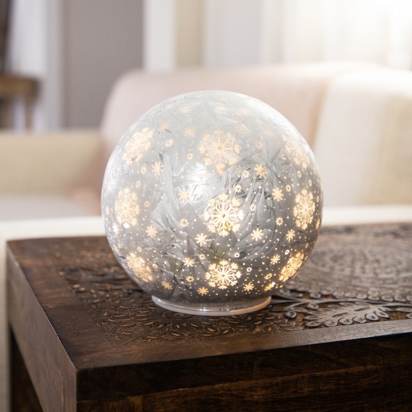 Northlight LED Lighted Snowflakes Glass Globe Christmas Decoration - 6&#x22; - White