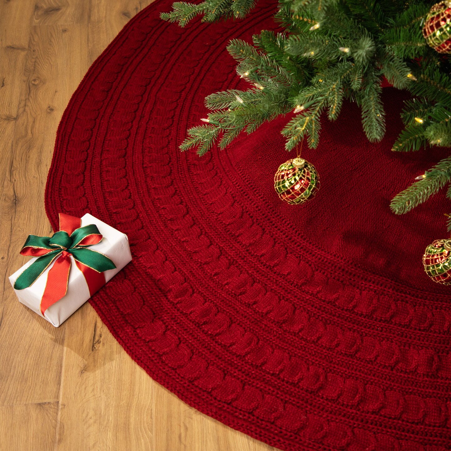 Northlight Knitted Sweater Tree Skirt with Buttons - 84“ - Red