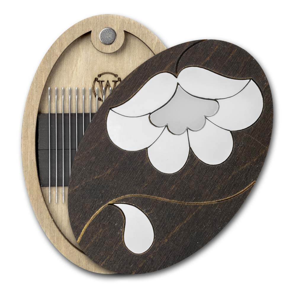 Magnetic Needle Case Oval &#x2013; &#x201C;Silver Flower&#x201D; FLZB(N)-188