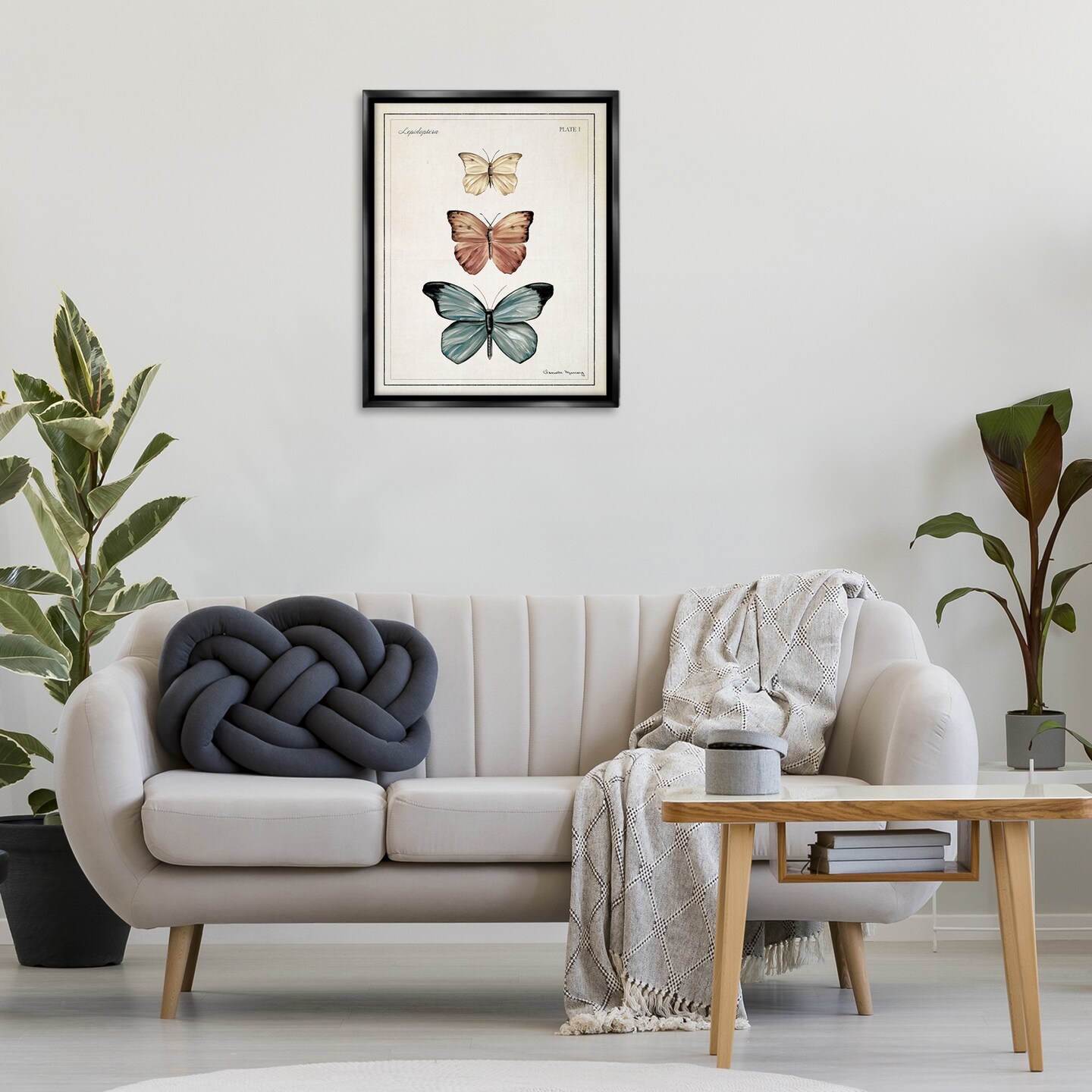 Stupell Industries Manor House Motif Floating Frame By Danielle Murray