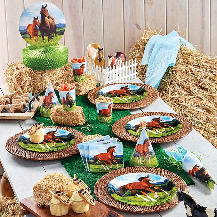 96 pc Bulk Horse and Pony Dinner Plates