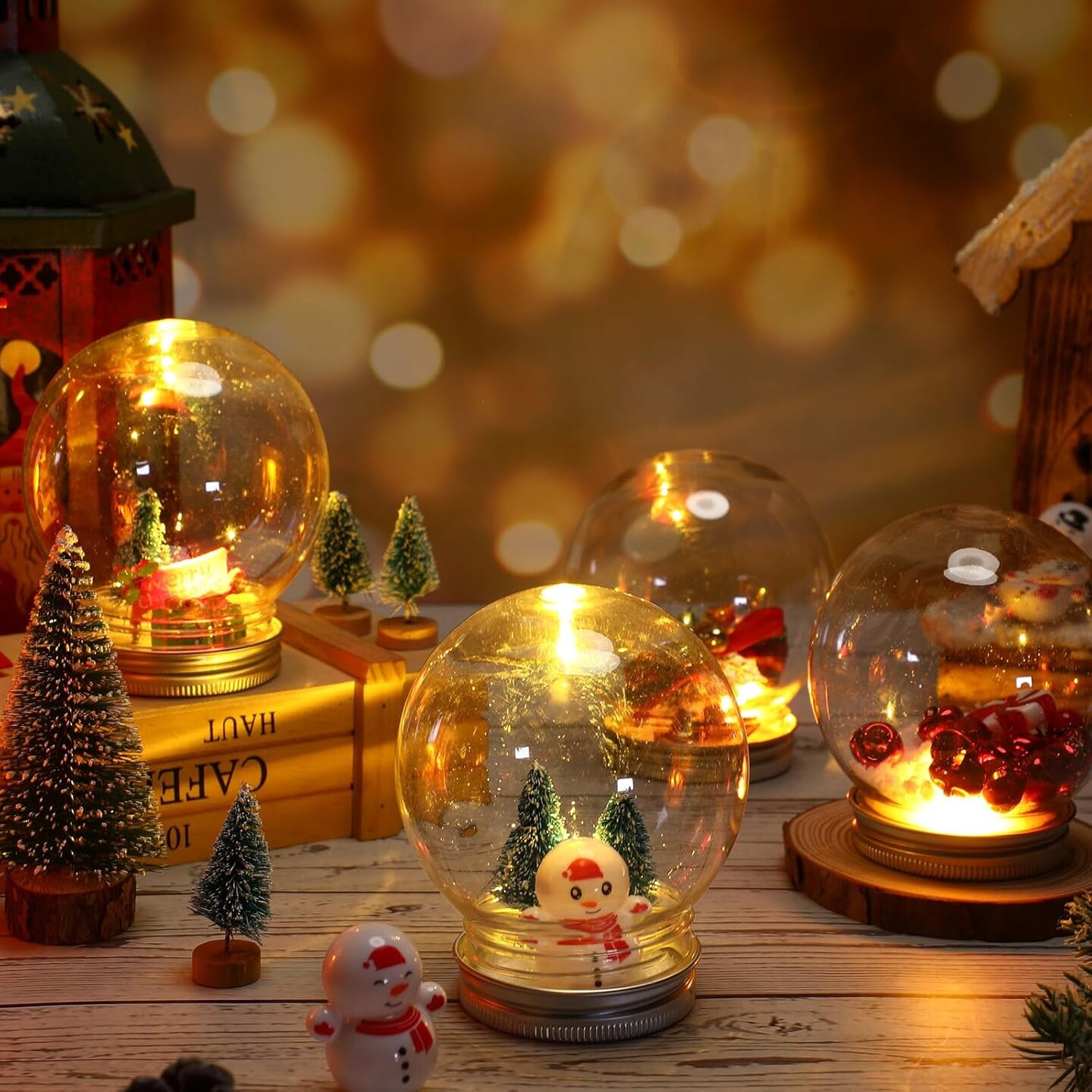 32 Set Christmas Clear Snow Globes Kit Plastic Water Globe with Screw Off Cap Artificial Christmas Trees Small Snowman Snowflakes for Ornaments DIY Crafts Fillable Snow Globes Home Decoration