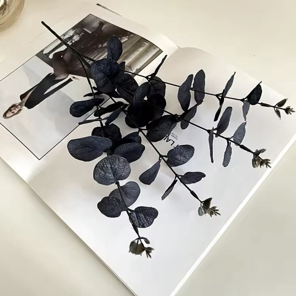 Artificial Black Eucalyptus Stems for Home Halloween Farmhouse Decor Faux Eucalyptus Leaves Branches Gothic Bathroom