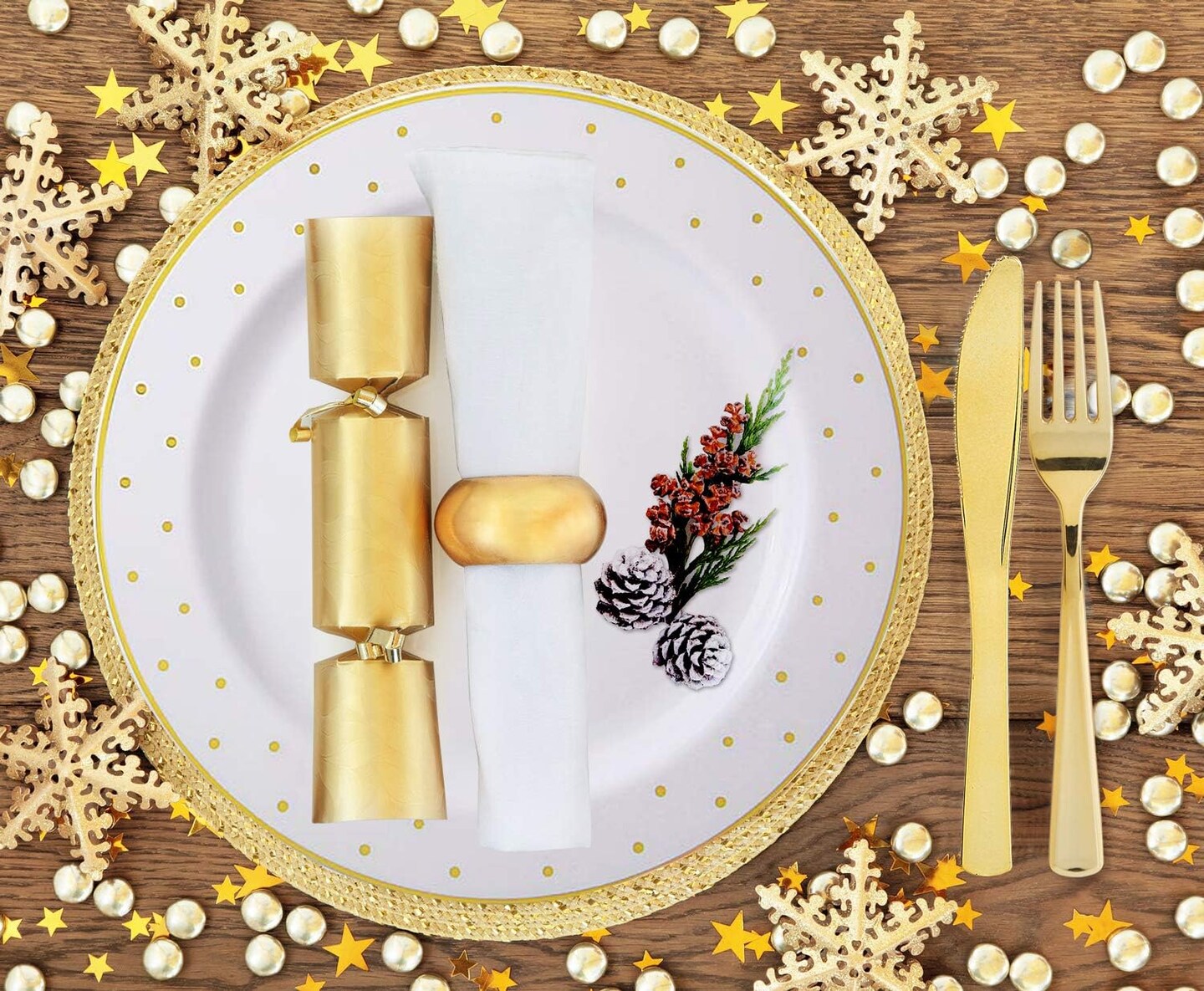 200pcs Gold Plastic Dinnerware Set - 40 Plates, 40 Knives, Forks & Spoons - Perfect for Parties, Weddings & More