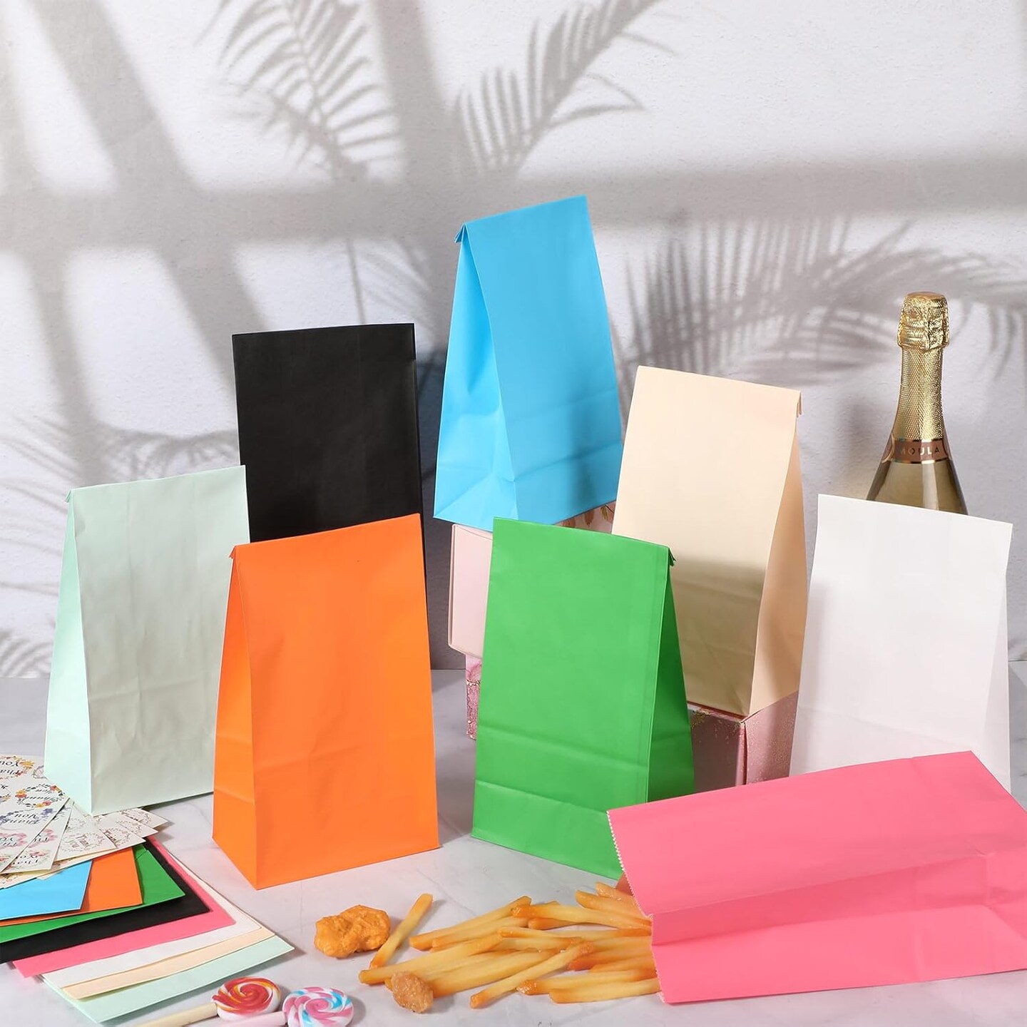 100 Piece Colored Paper Gift Bags Party Favor Rainbow Small Size Treat Goody Bags for Birthday Wedding Baby Shower Crafts, 8 Colors, 9.45 x 5.12 x 3.15 Inches(Soft Colors)