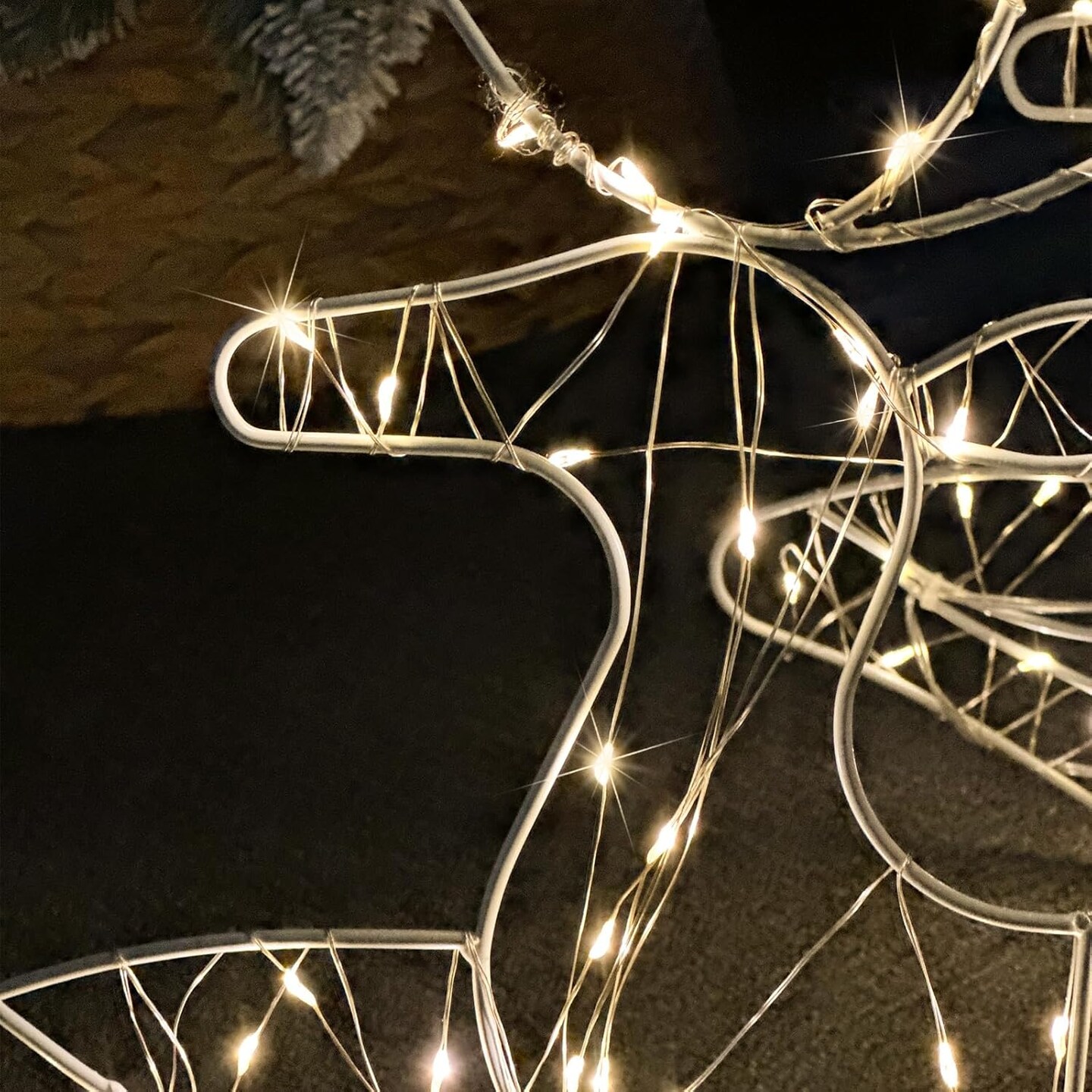 Christmas Pathway Lights Outdoor, 3 Reindeer Christmas Outdoor Decorations Pre-lit with 150 Warm White Lights and 8 Lighting Modes