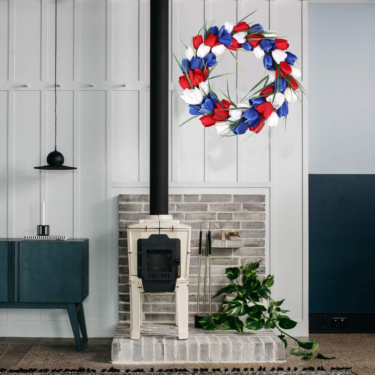 H&#x26;W American Flag Floral Wreath