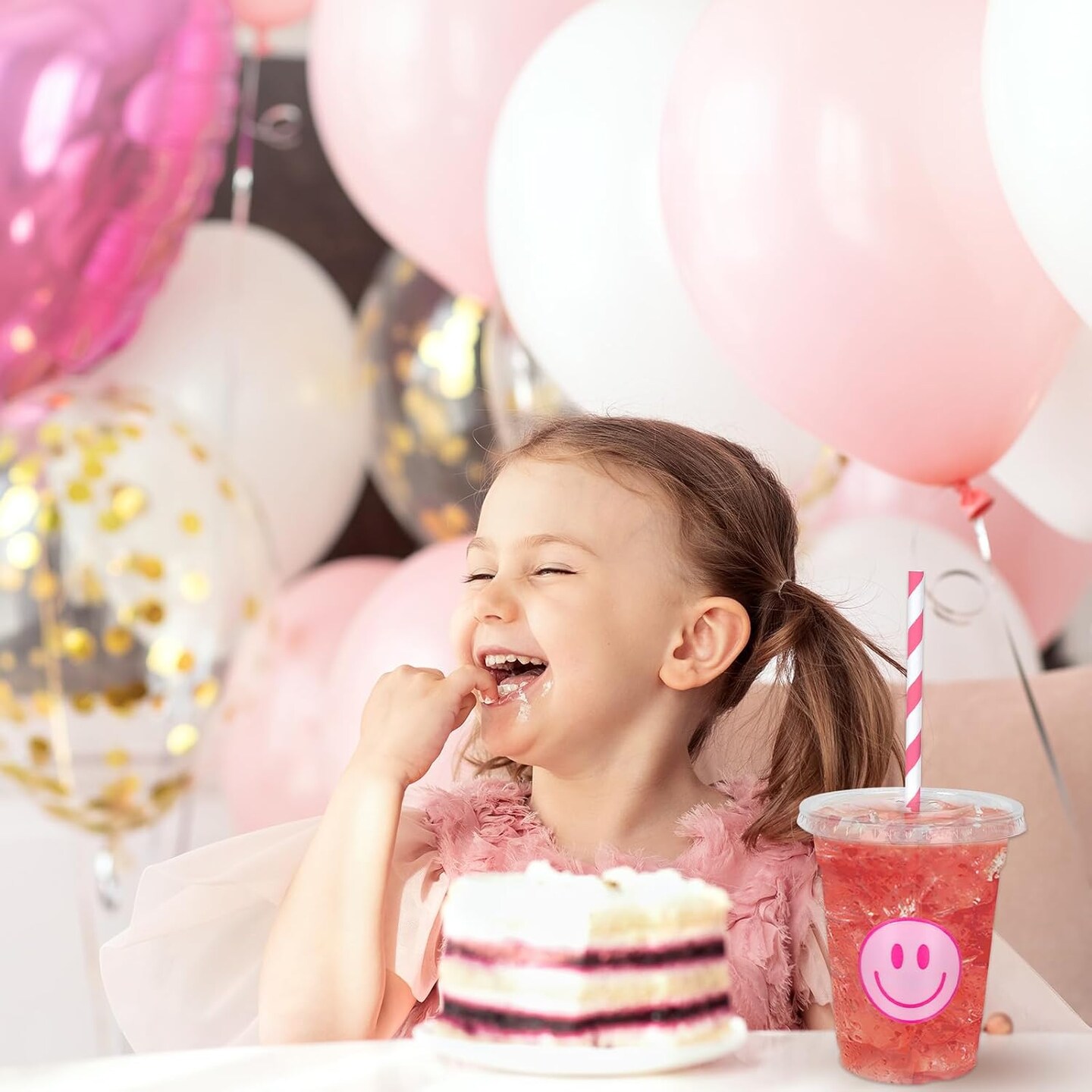 50Pcs Valentine’s Day Pink Smile Face Cups with Lids and Straws 12oz Disposable Plastic Party Cups Preppy Happy Face Cold Beverage