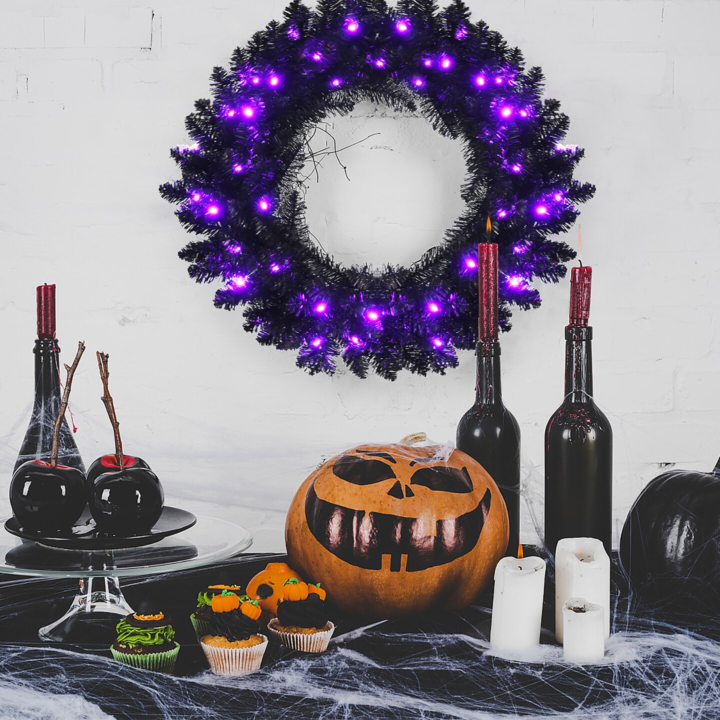 Costway 24inch Pre-lit Christmas Halloween Wreath Black w/ 35 Purple LED Lights