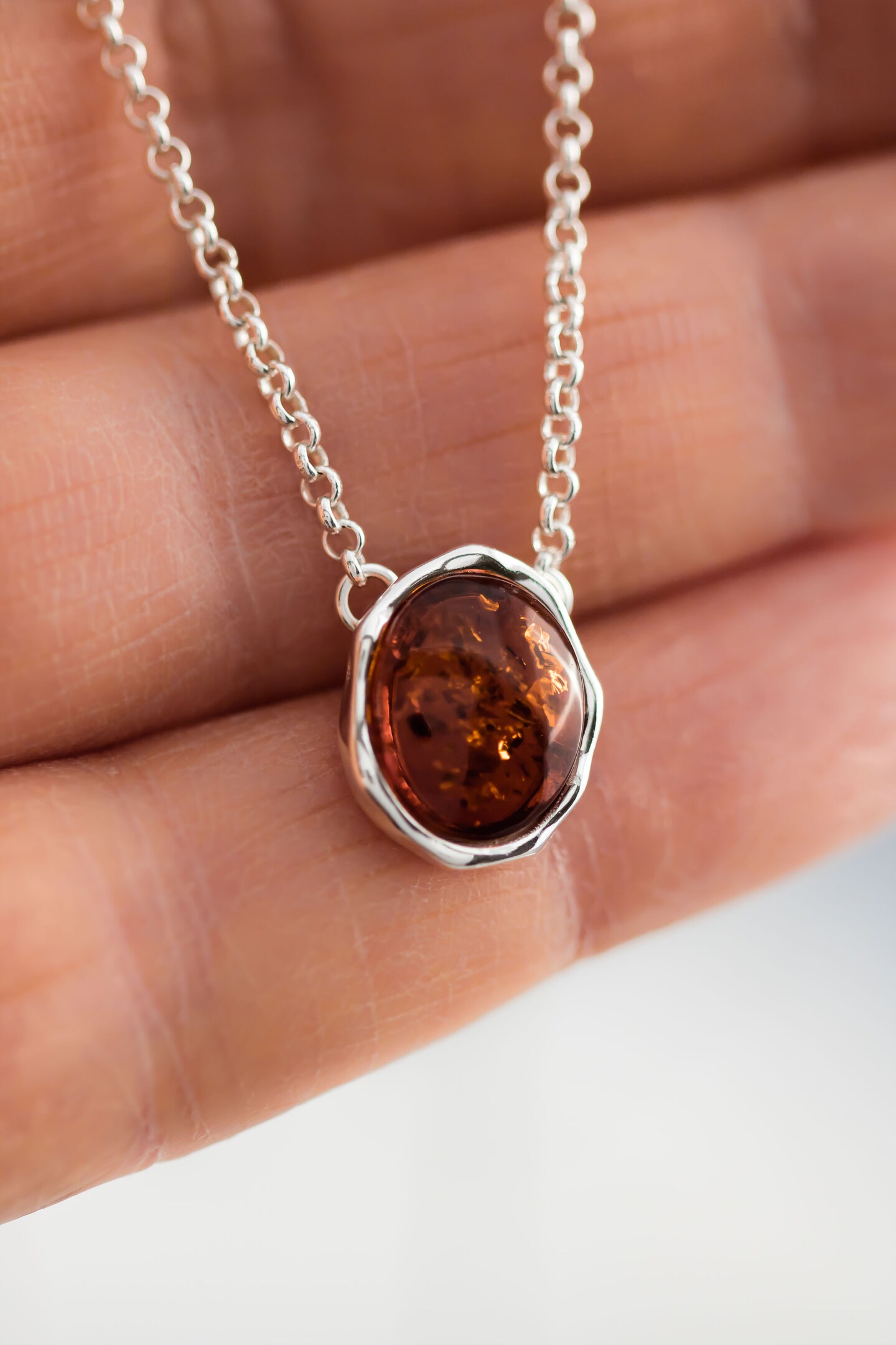 ネックレス・ペンダント amber necklace 18