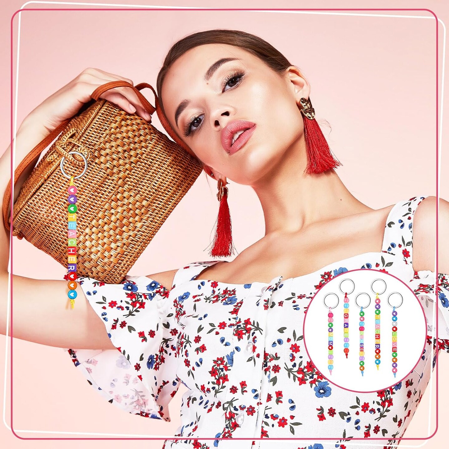 564 Pcs DIY Bead Keychain Kit Key Chain Making Craft Adjustable Letter Beads String Mama Gift Alphabet Bead Jewelry Key Ring Backpack Accessories for Party Favor(Round,Light Color)