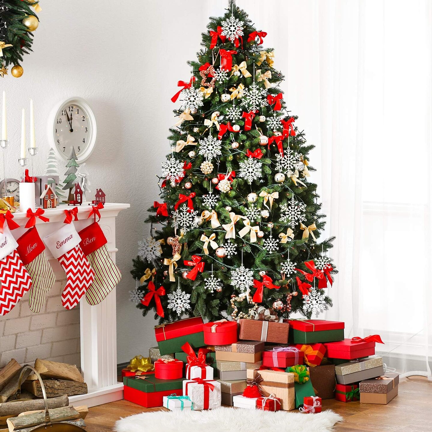 40Pcs White Glitter Snowflake Ornaments with 197 Inches Silver Rope - White