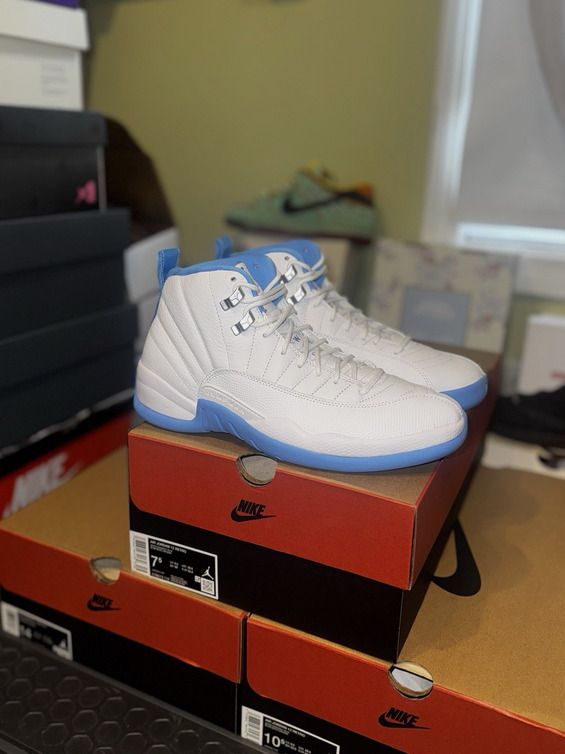 Air Jordan 12 Retro White and University Blue Shoes  display picture 1