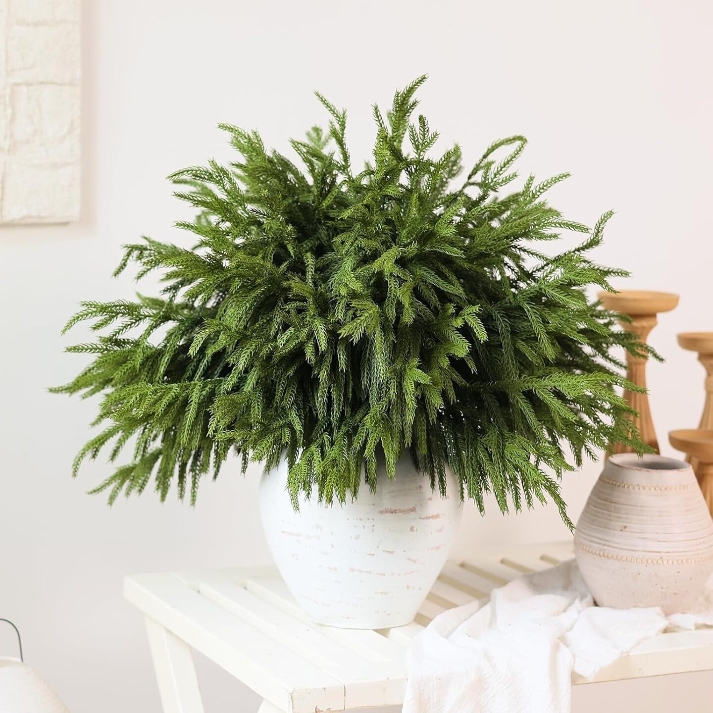 20 Pcs Christmas Norfolk Pine Branches (Green)