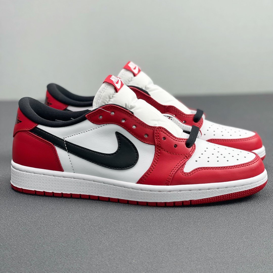Air JORDAN 1 RETRO LOW OG CHICAGO | MakerPlace by Michaels