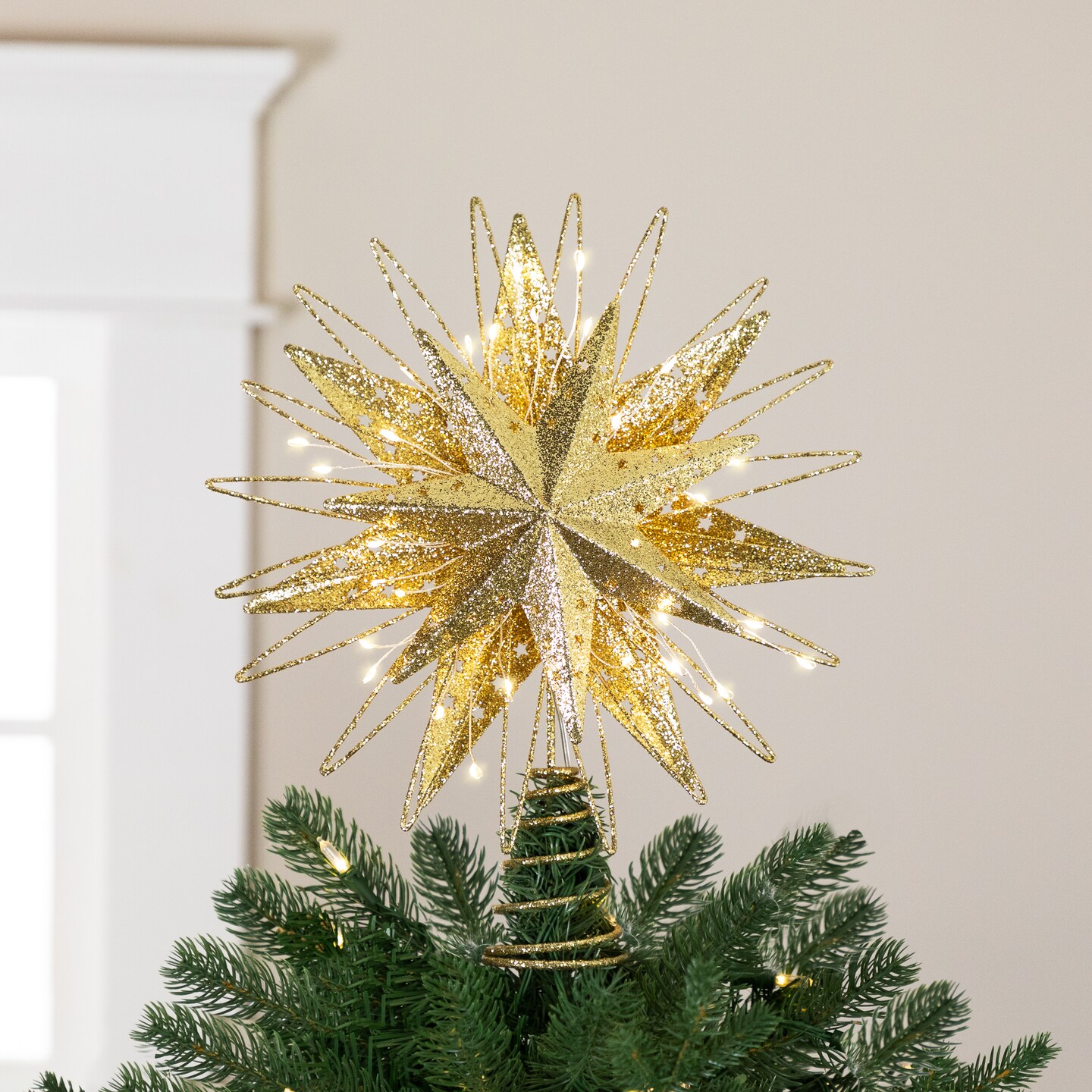Northlight LED Lighted Glittered Starburst Christmas Tree Topper - 13" - Gold - White Lights