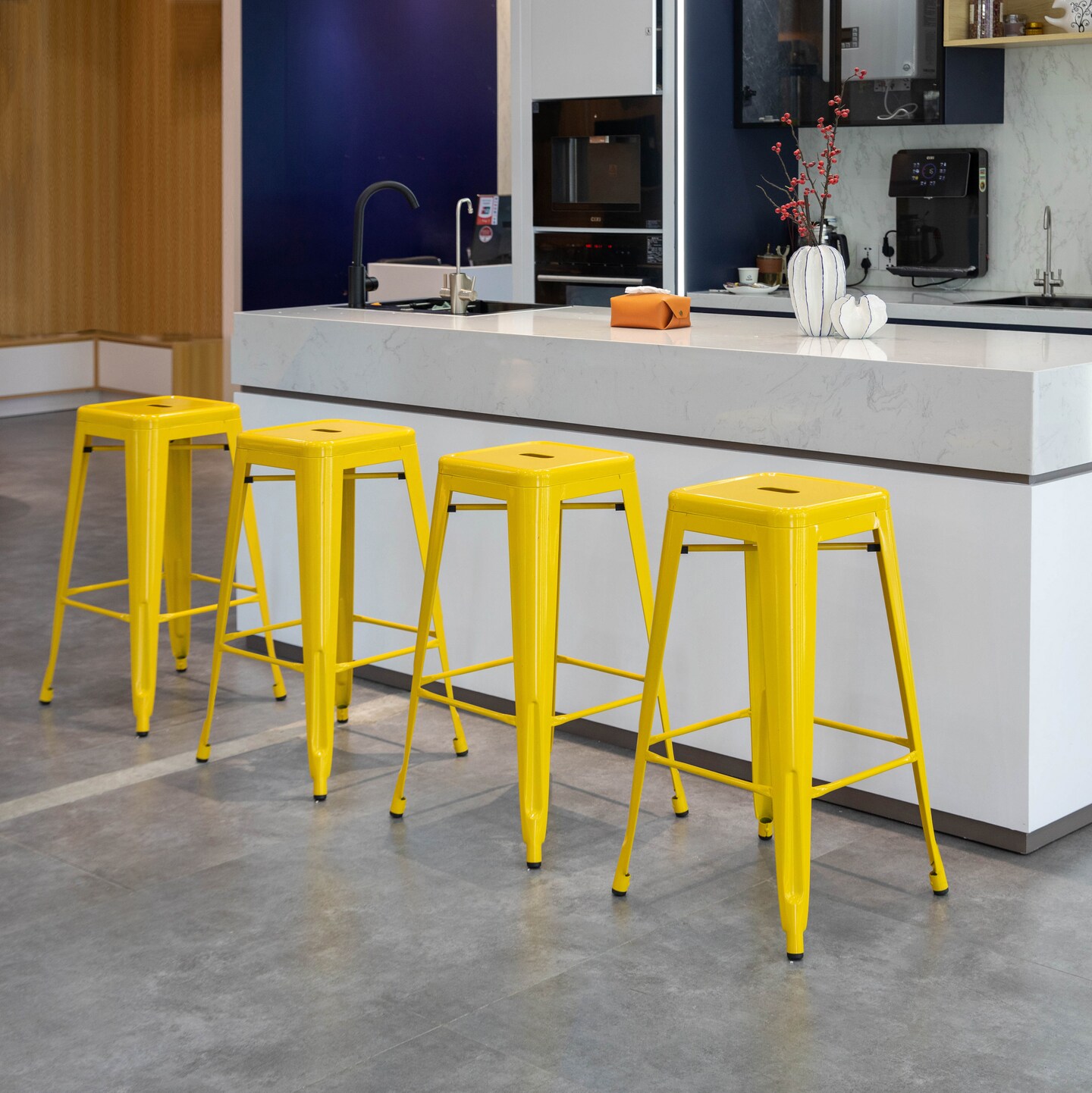 Basicwise 30-inch Backless Metal Bar Stool Stackable Heavy-Duty Counter-Height Chair for Home Bars Patios Kitchen Islands Cafes Restaurants Bistros and Dining Areas for Indoor & Outdoor Use