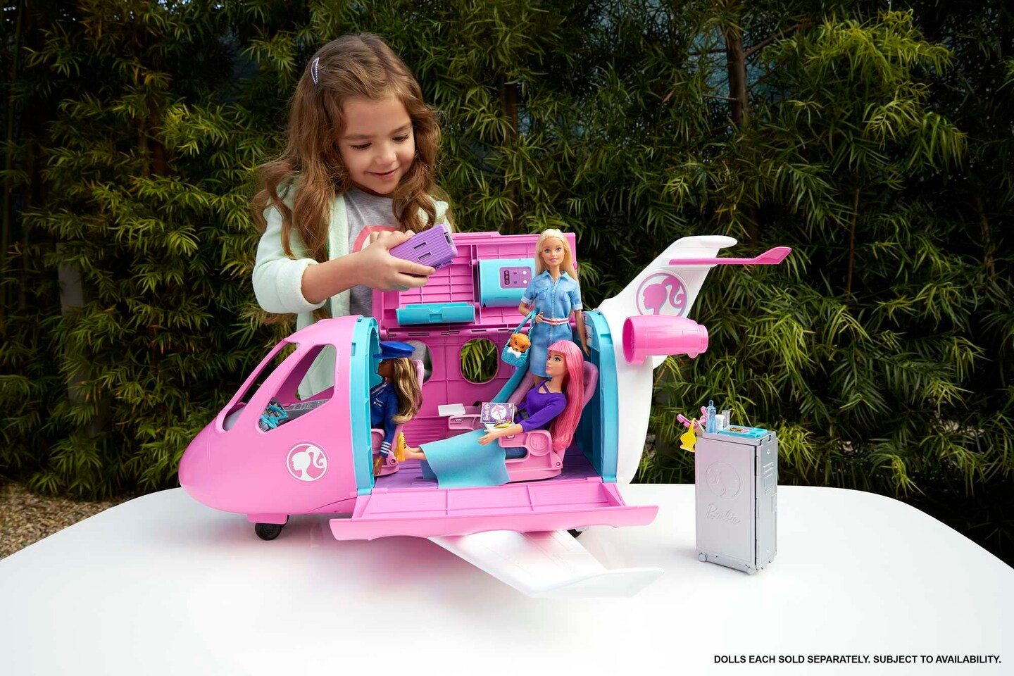 Barbie Toy Airplane Playset, Dreamplane with 15+ Doll-Sized Accessories Including Puppy, Snack Cart, Reclining Seats &#x26; More (Exclusive)