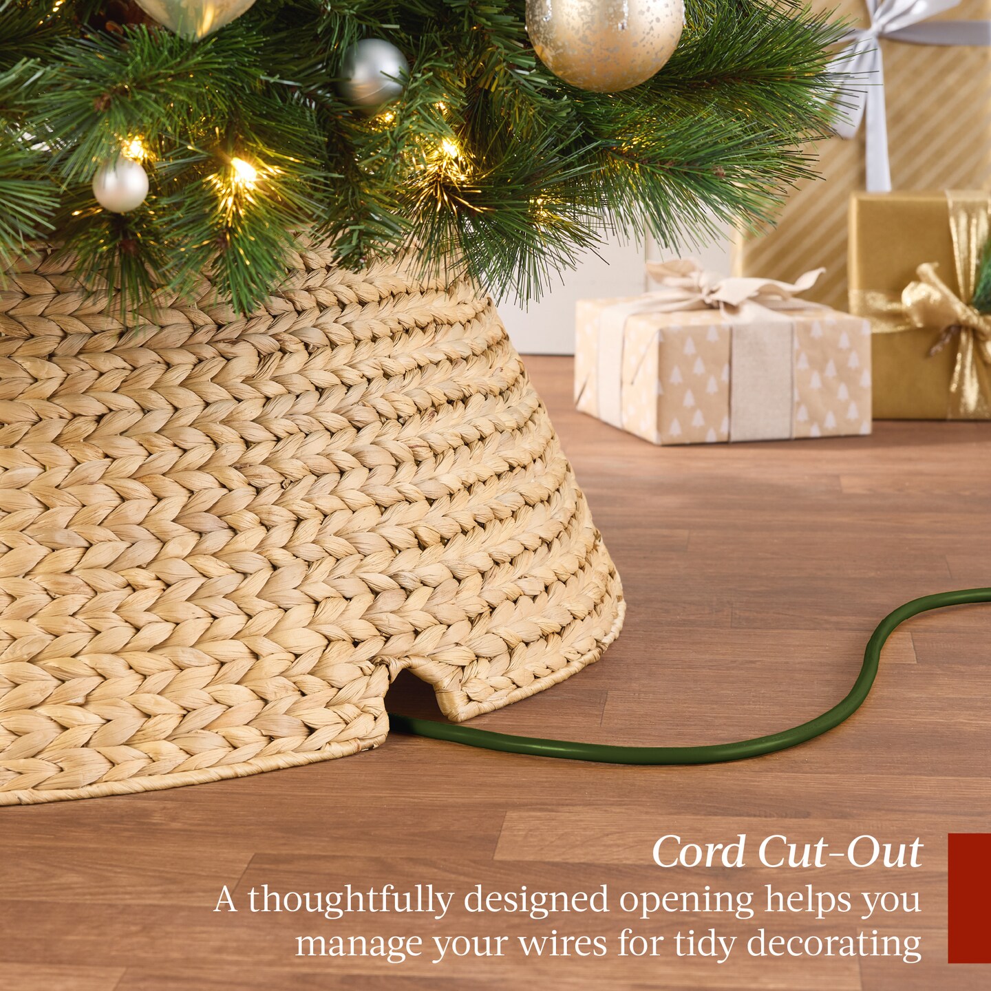 Best Choice Products 36in Woven Hyacinth Christmas Tree Collar, Tree Skirt Accessory w/ Cord Cut-Out