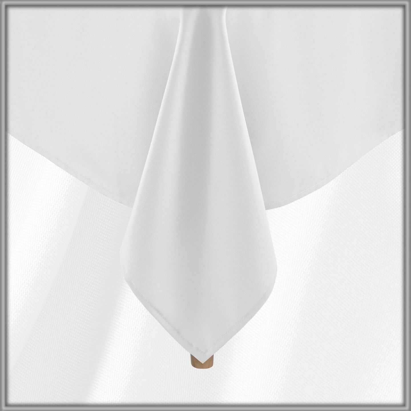 Lann's Linens Rectangular Tablecloths, Washable Polyester Fabric Table Cloths for Dining Tables, Parties, Restaurants, Weddings