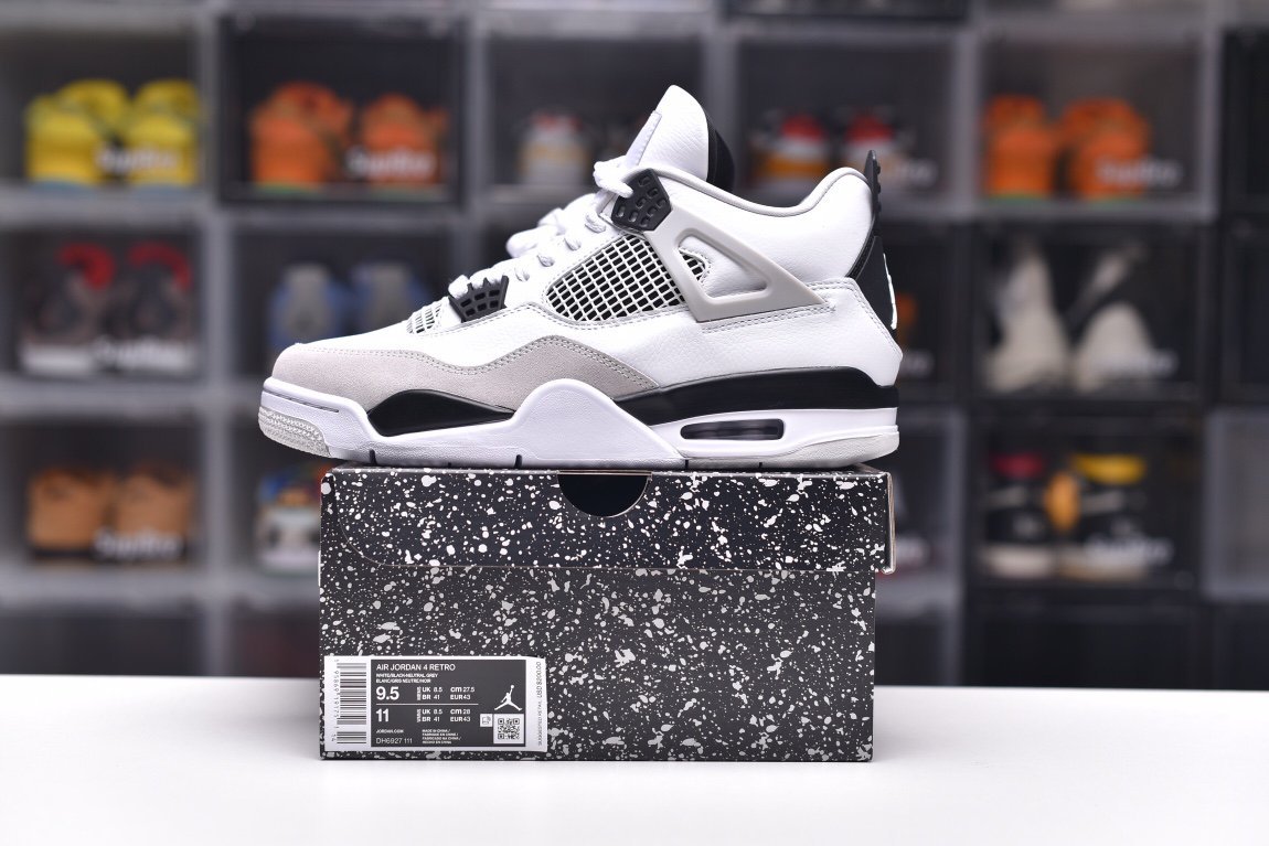 Air Jordan 4 ホワイト/ブラック/グレー Air Jordan 4 Retro Military Black | MakerPlace by Michaels
