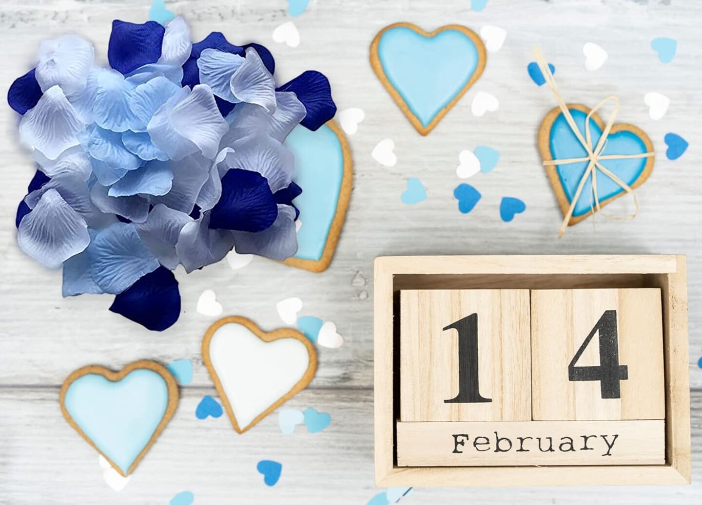 Mixed Blue and White Artificial Silk Flower Rose Petals for Wedding Aisle Decorations Flower Girl Scatter Petals Table Centerpieces