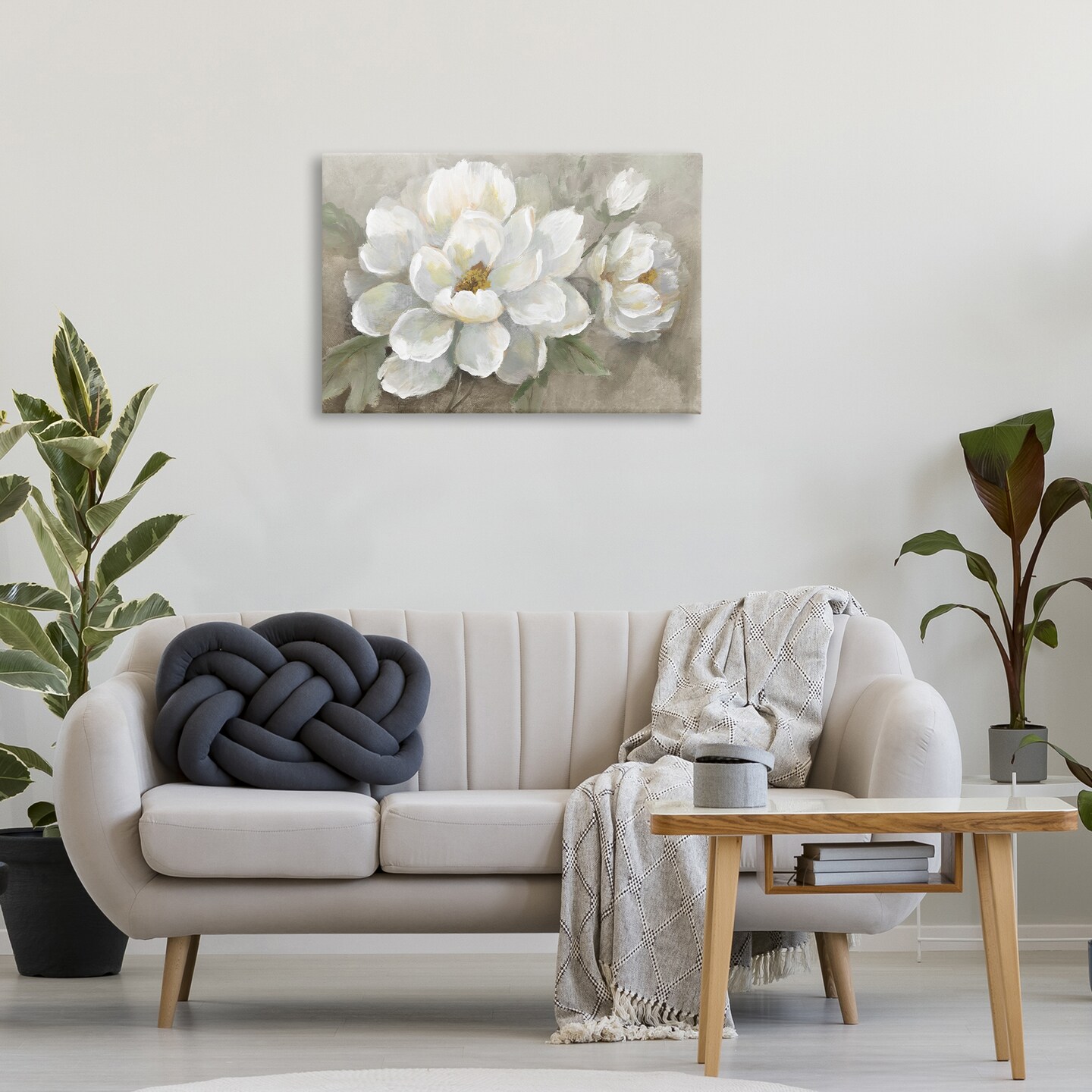 Stupell Industries Blooming Magnolias on Beige Canvas Design by Nan