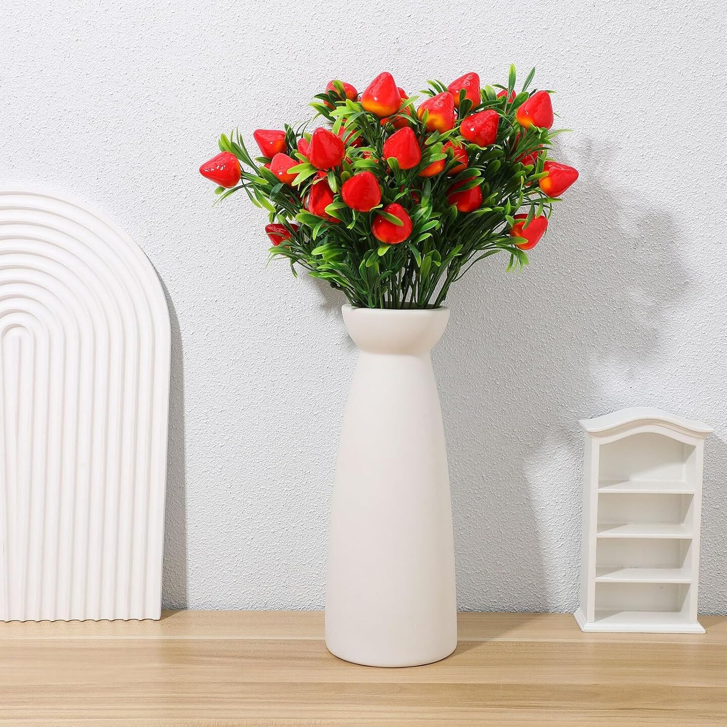 15pcs Artificial Strawberry Picks