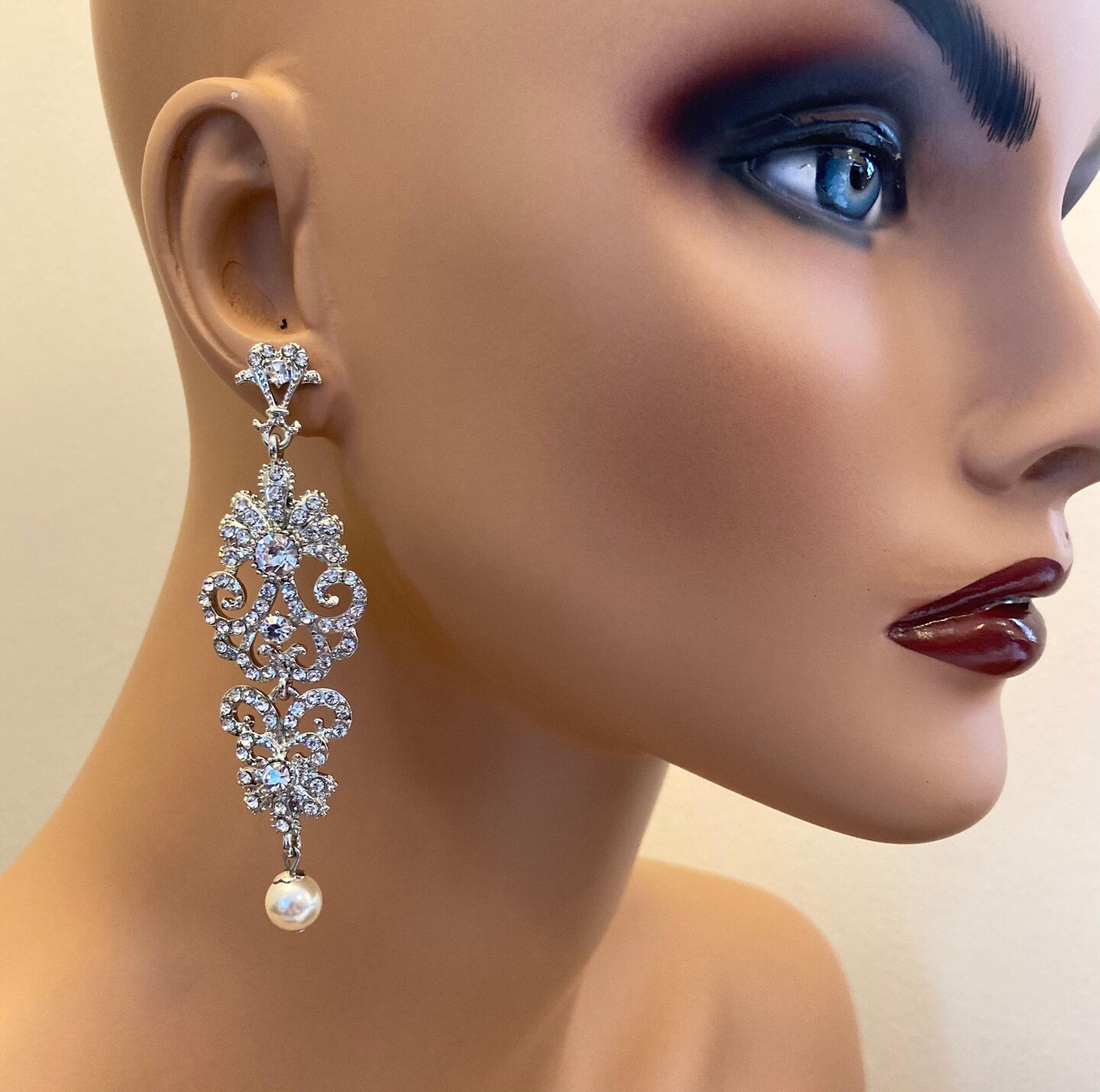 Pearl Choker 4 strands of layered pearls silver Art Deco rhinestone brooch cream ivory pearls perfect wedding pearl necklace gift for her - image9